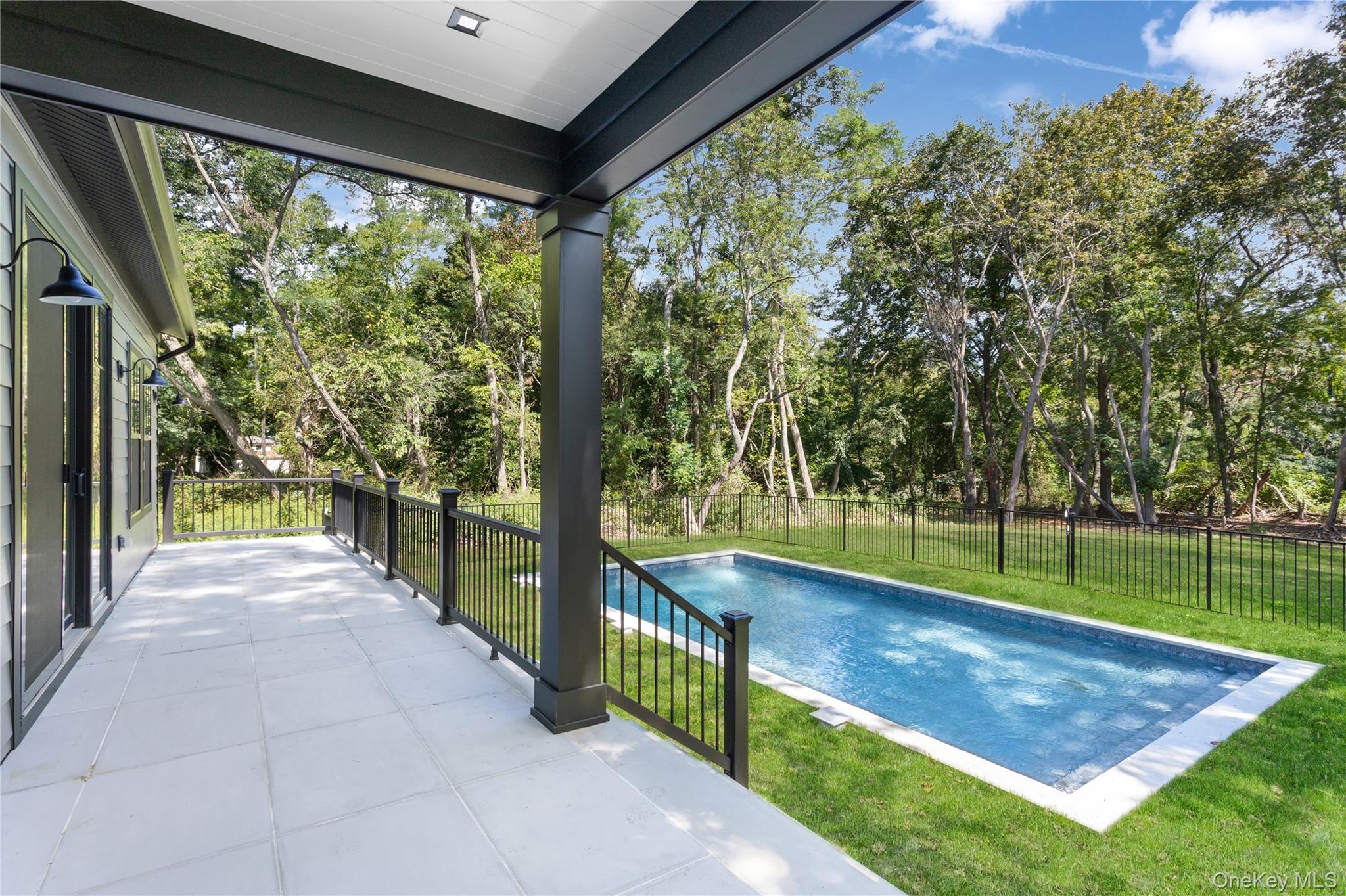 #13 photo, 265 Arshamomaque Avenue, サフォーク郡 Southold , NY 11971