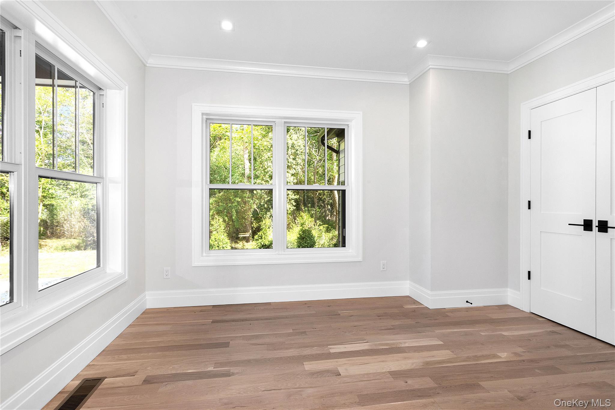 #17 photo, 265 Arshamomaque Avenue, サフォーク郡 Southold , NY 11971