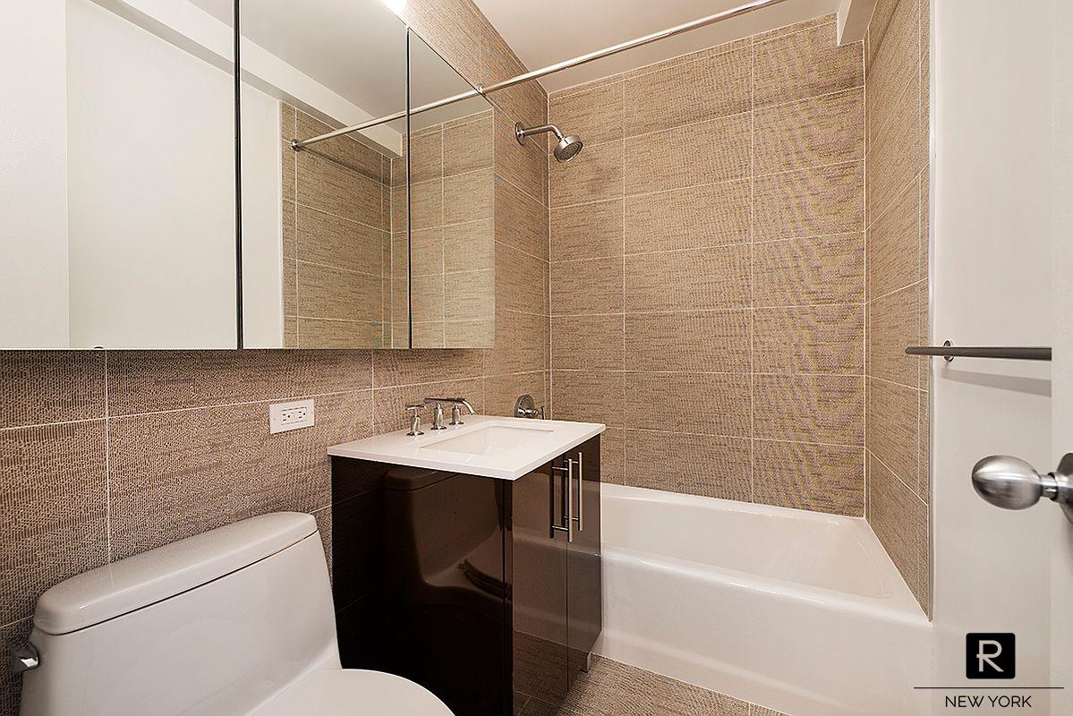 #6 photo, 300 E 40th Street, マンハッタン Murray Hill , NY 10016