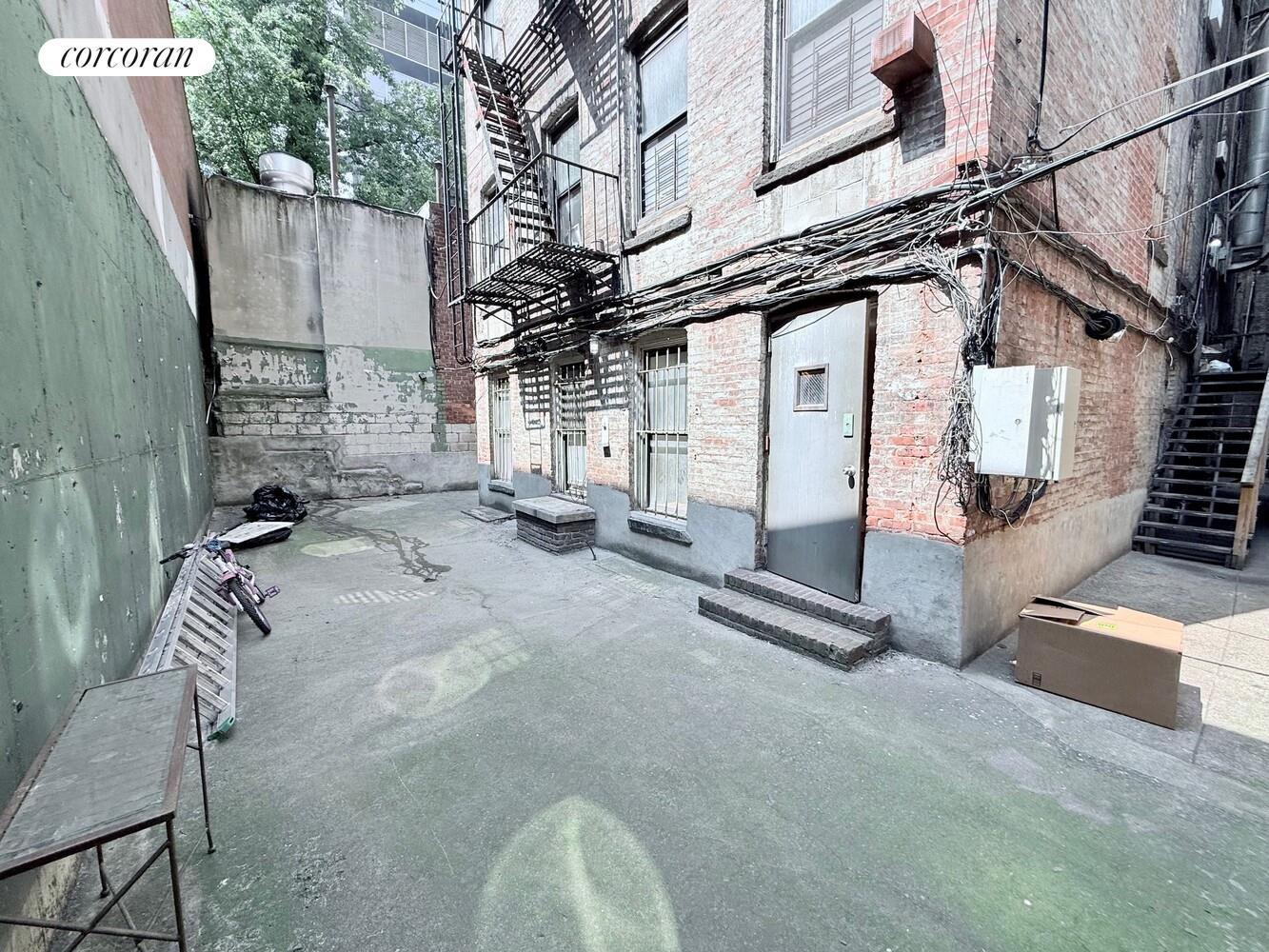 #13 photo, New York City, マンハッタン Turtle Bay , NY 10022