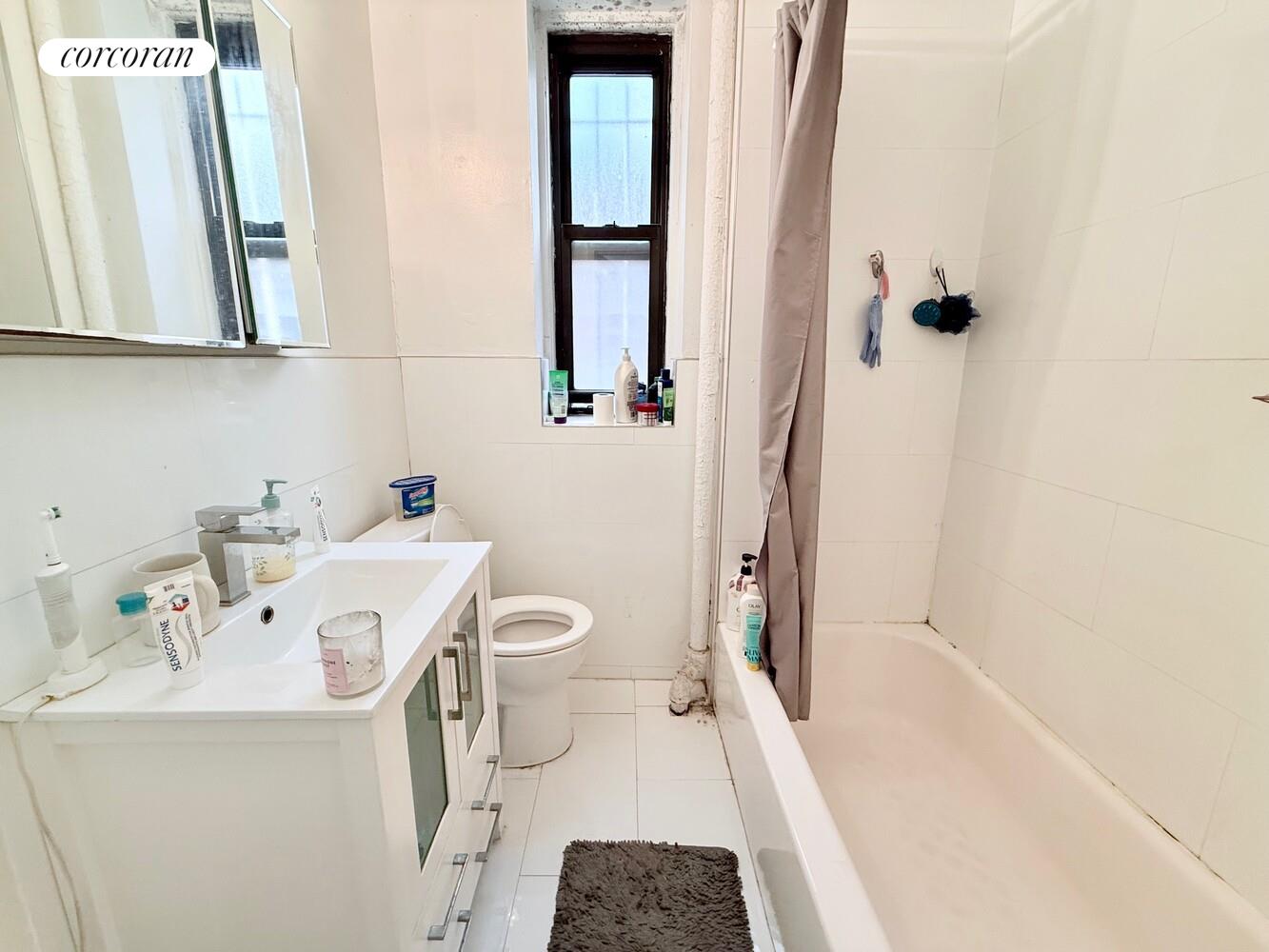 #7 photo, New York City, マンハッタン Turtle Bay , NY 10022