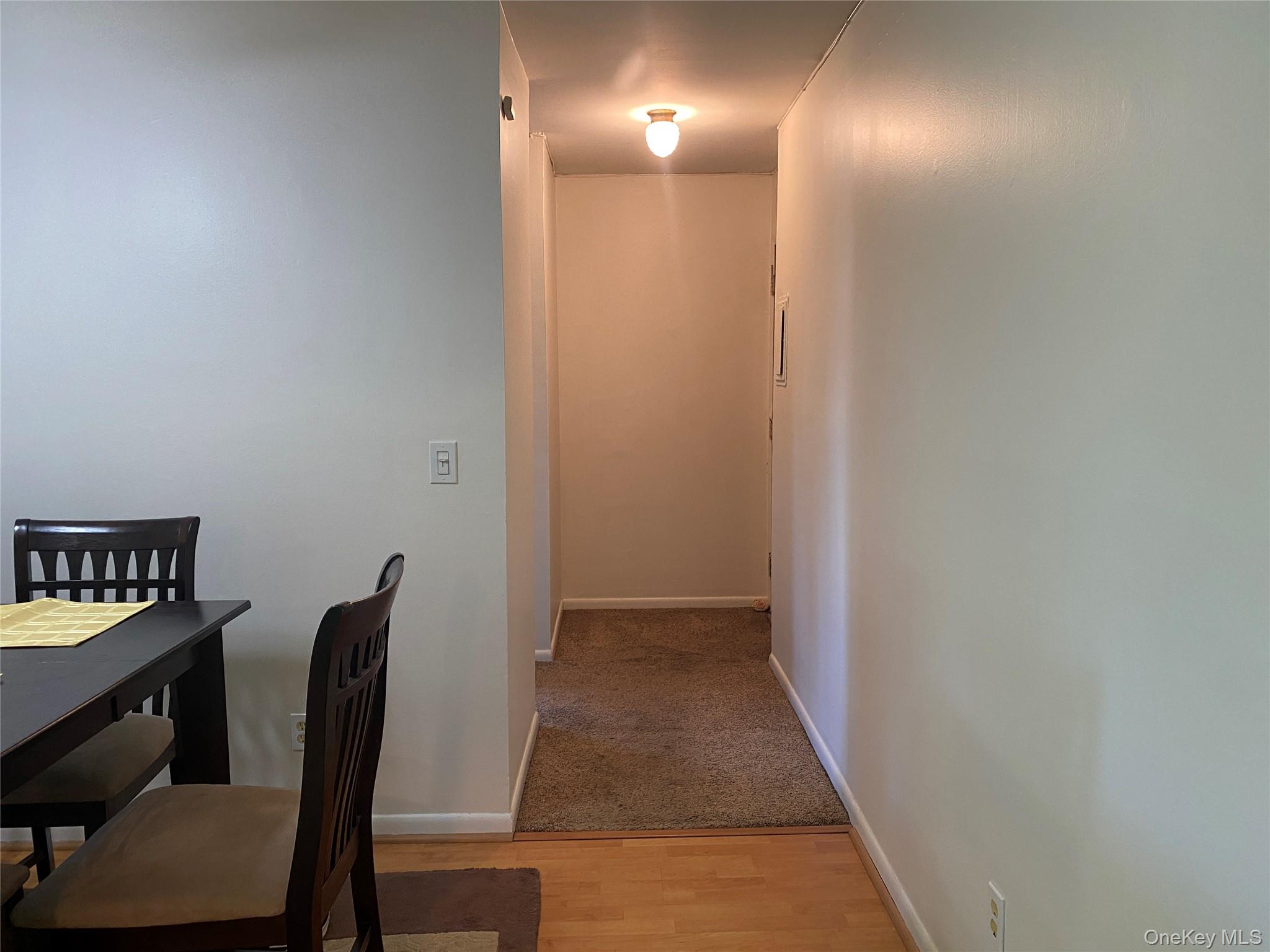 #4 photo, 2423 Union Boulevard, サフォーク郡 Islip , NY 11751