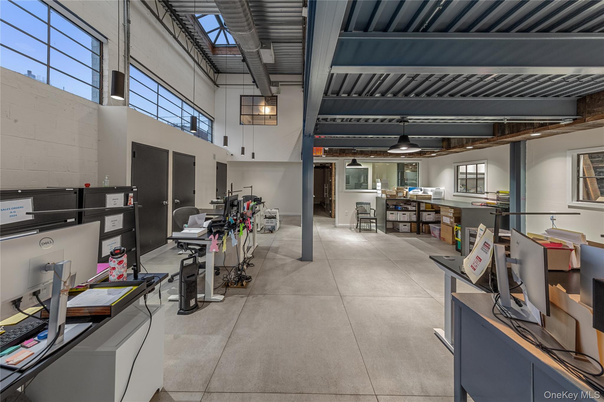 #14 photo, 33-09 37th Avenue, クイーンズ区 Long Island City , NY 11101