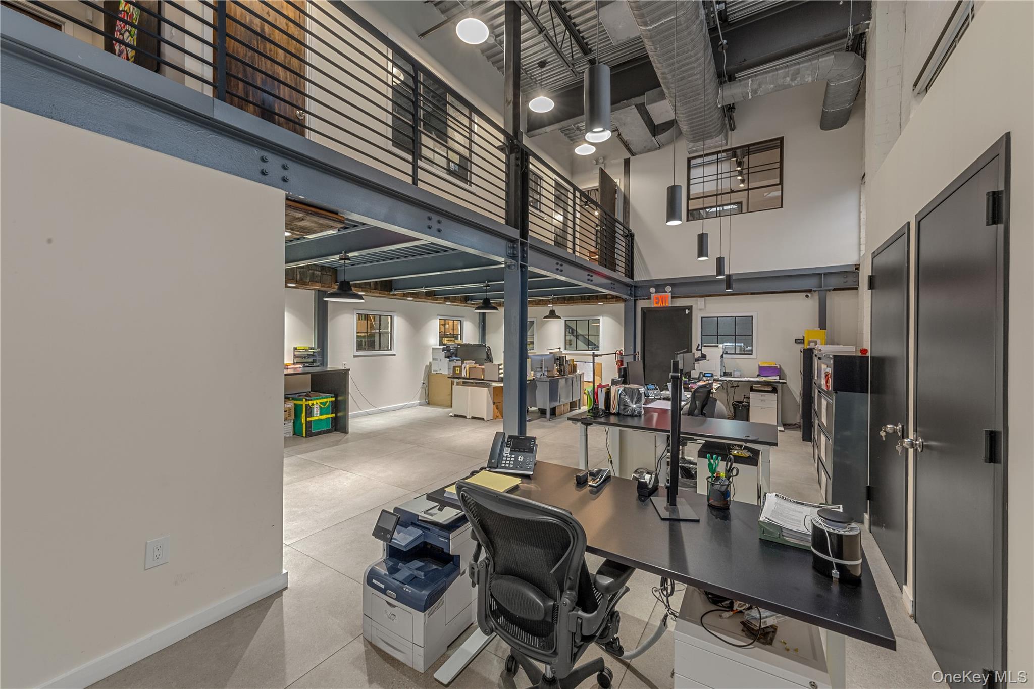 #16 photo, 33-09 37th Avenue, クイーンズ区 Long Island City , NY 11101