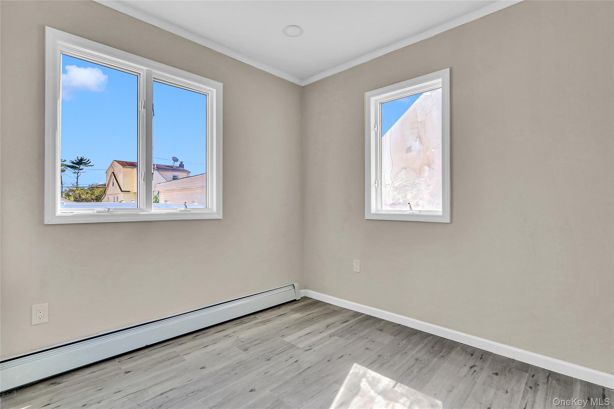 #17 photo, 260 Cedar Court, Copiague , NY 11726