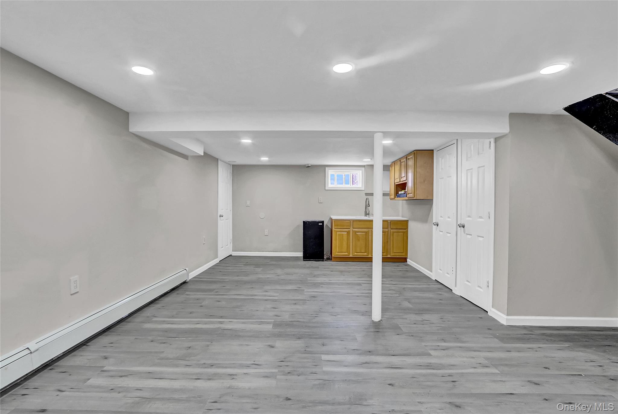 #20 photo, 260 Cedar Court, Copiague , NY 11726