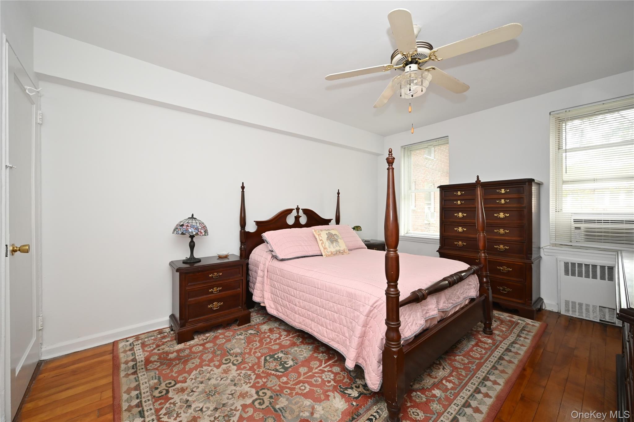 #10 photo, 39-45 51 Street, クイーンズ区 Woodside , NY 11377