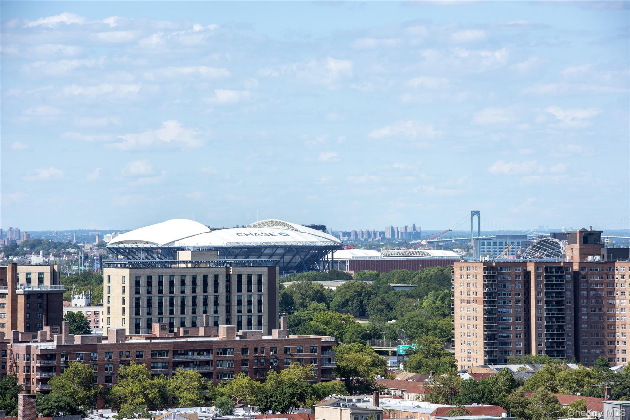 #15 photo, 66-36 Yellowstone Boulevard, クイーンズ区 Forest Hills , NY 11375