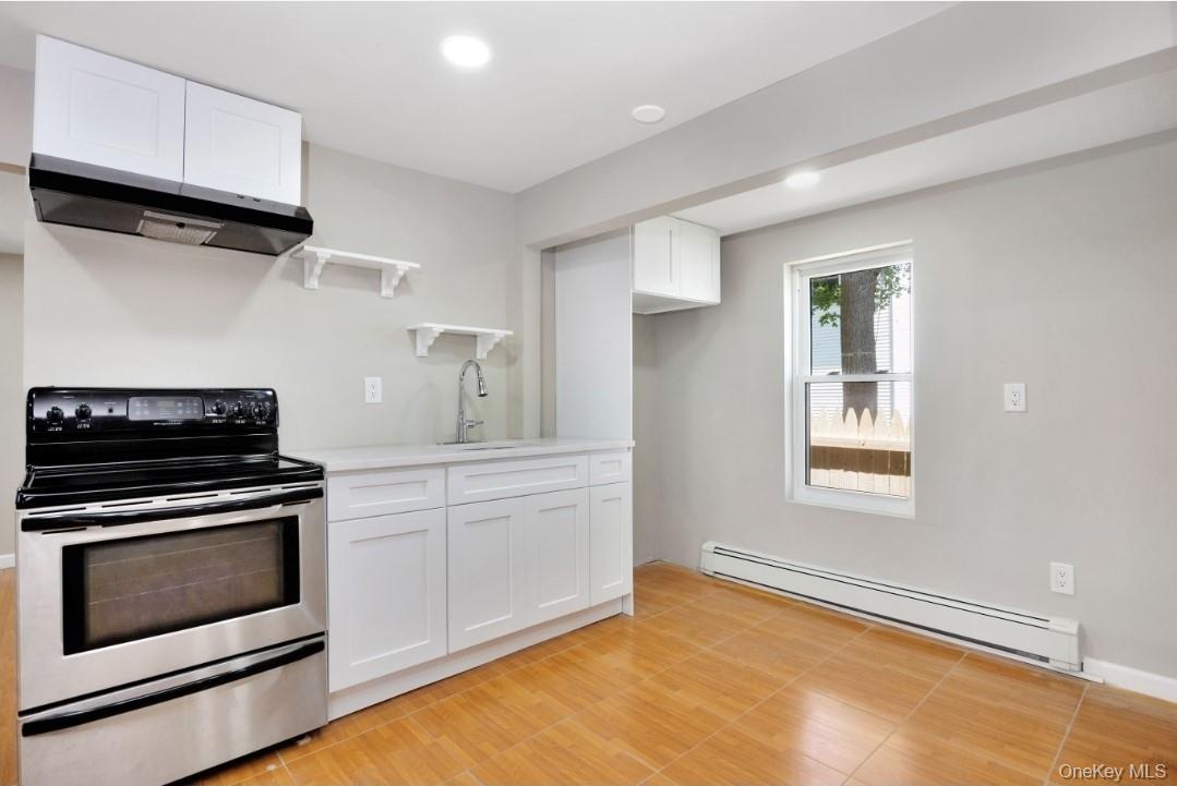 #10 photo, 74 E Suffolk Avenue, サフォーク郡 Central Islip , NY 11722