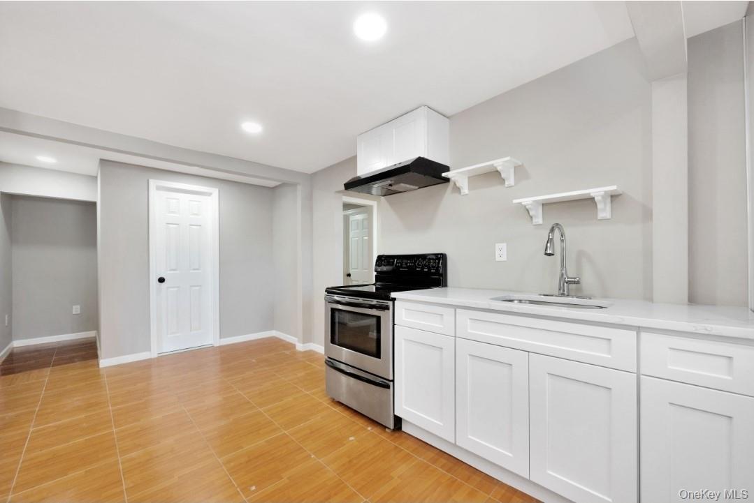 #11 photo, 74 E Suffolk Avenue, サフォーク郡 Central Islip , NY 11722