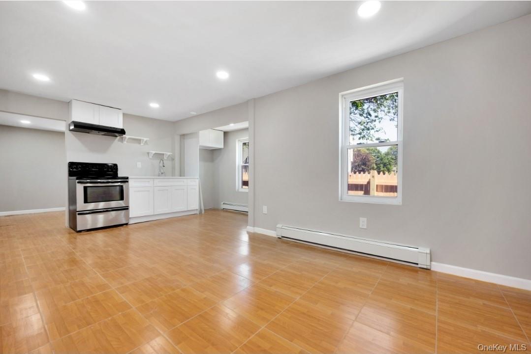 #7 photo, 74 E Suffolk Avenue, サフォーク郡 Central Islip , NY 11722