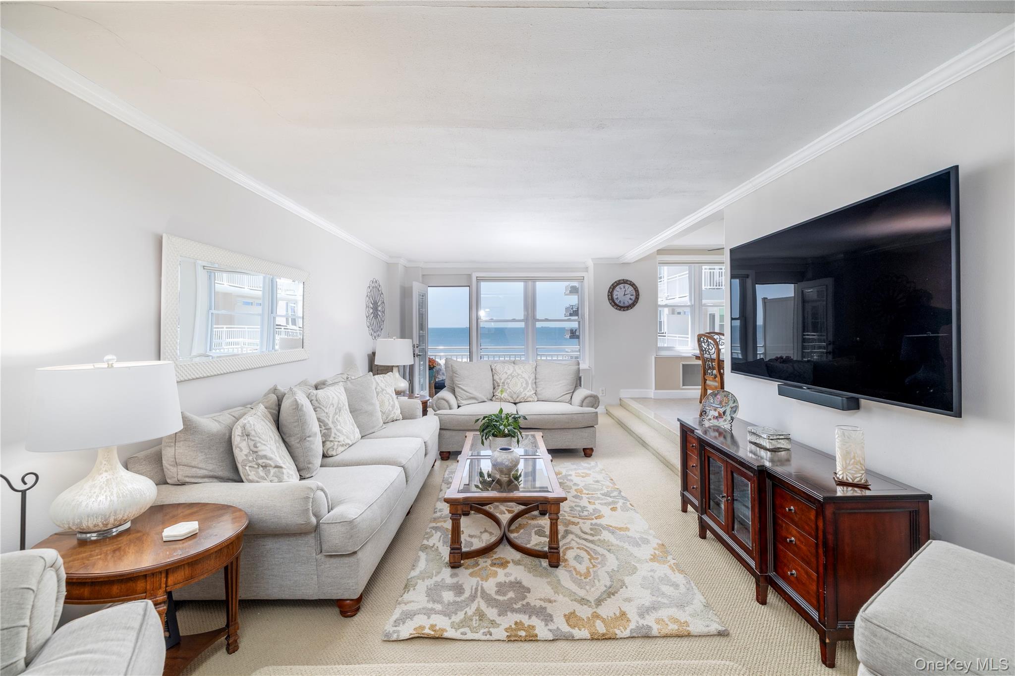 #2 photo, 522 Shore Road, ナッソー郡 Long Beach , NY 11561