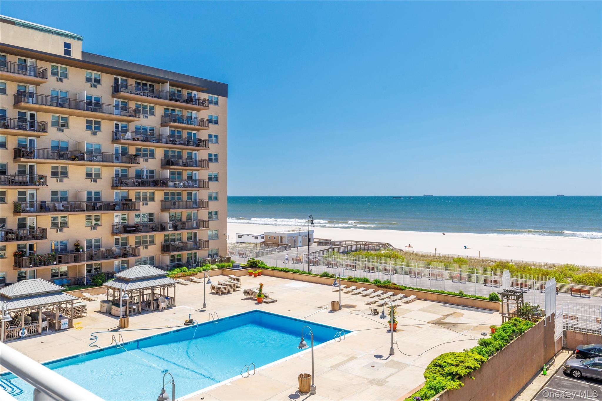 #3 photo, 522 Shore Road, ナッソー郡 Long Beach , NY 11561