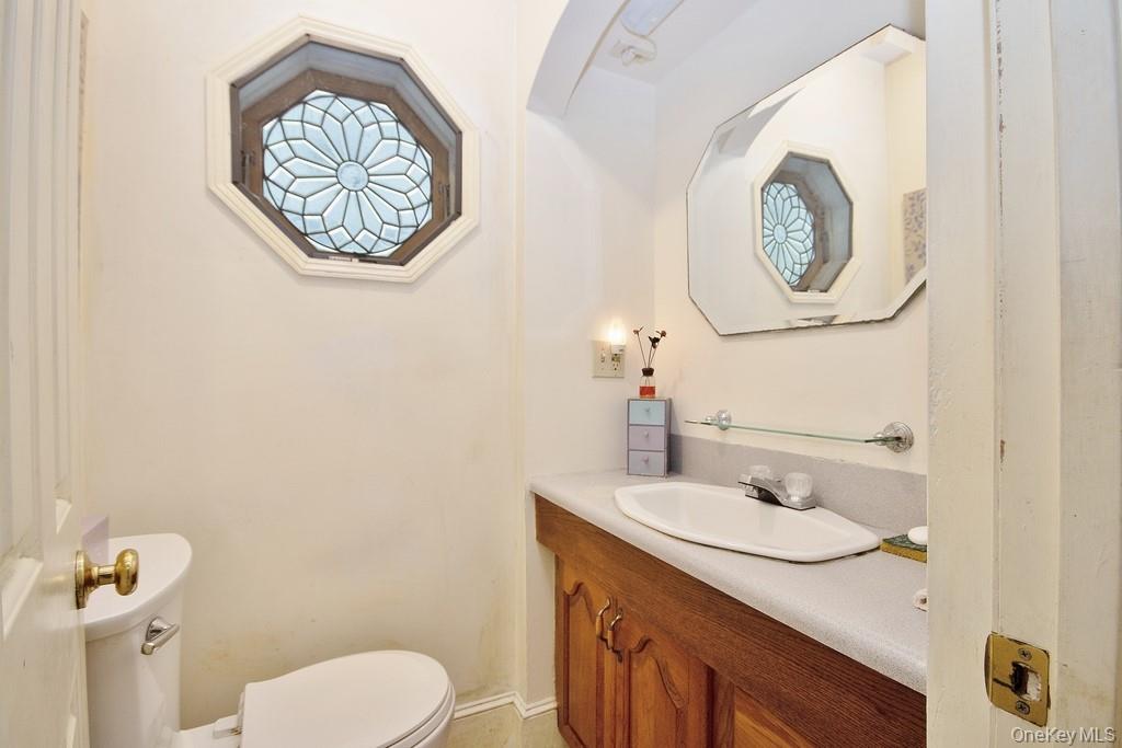 #12 photo, 2586 Lucas Turnpike, High Falls , NY 12440