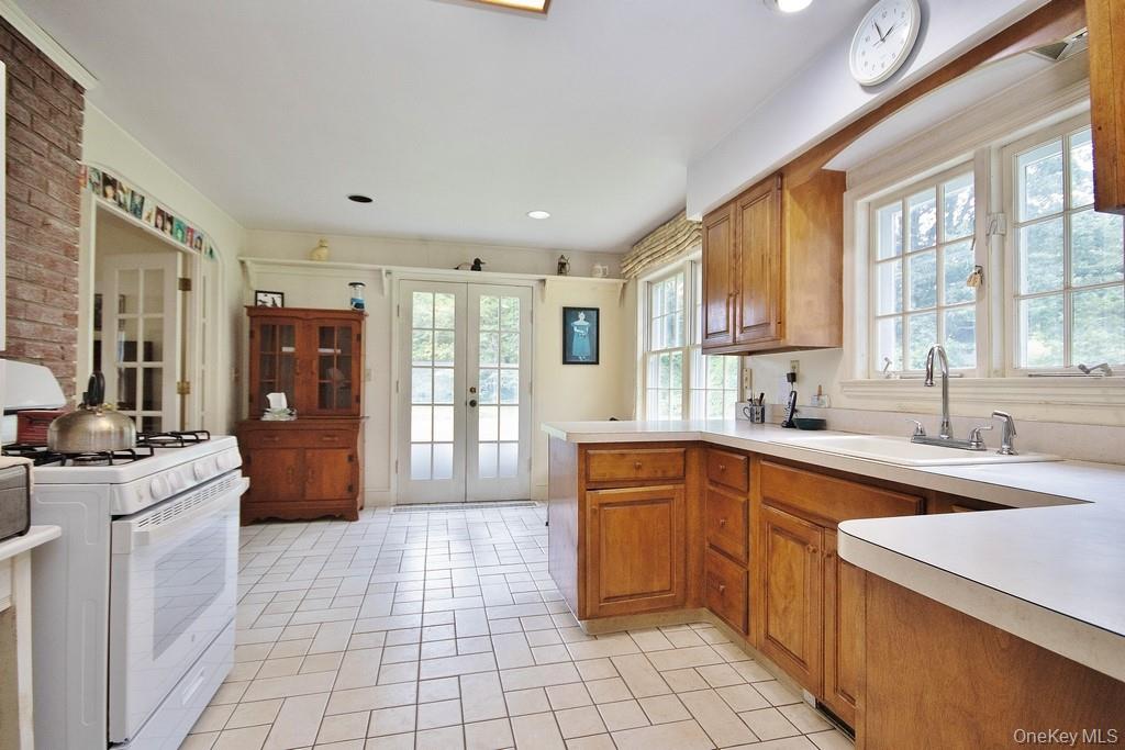 #9 photo, 2586 Lucas Turnpike, High Falls , NY 12440