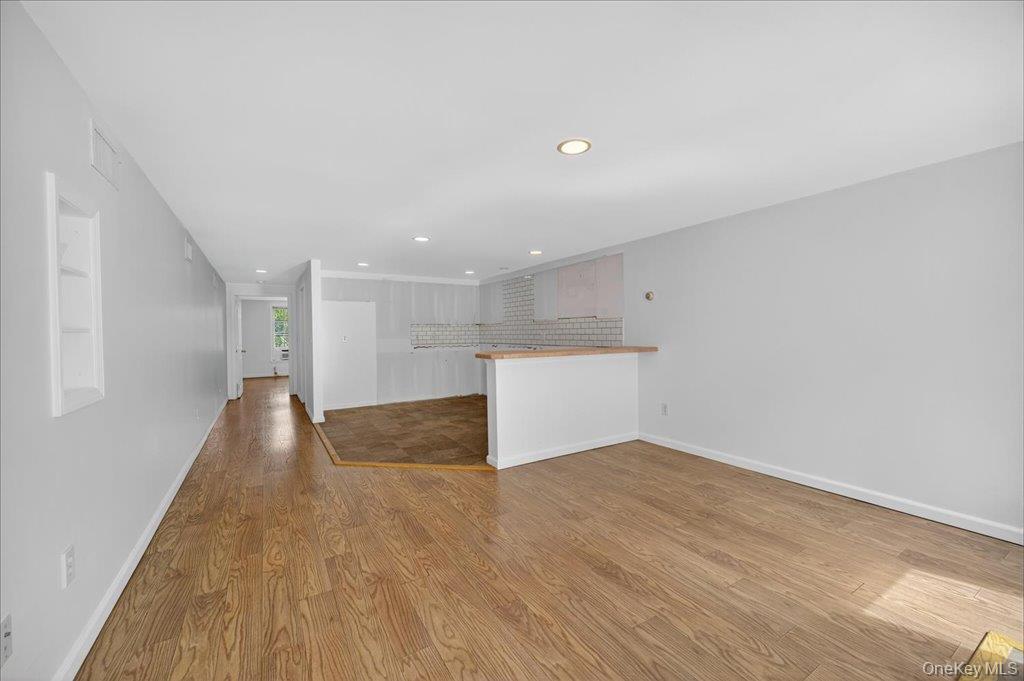 #12 photo, 153-155 Schoolhouse Lane, Hopewell Junction , NY 12533