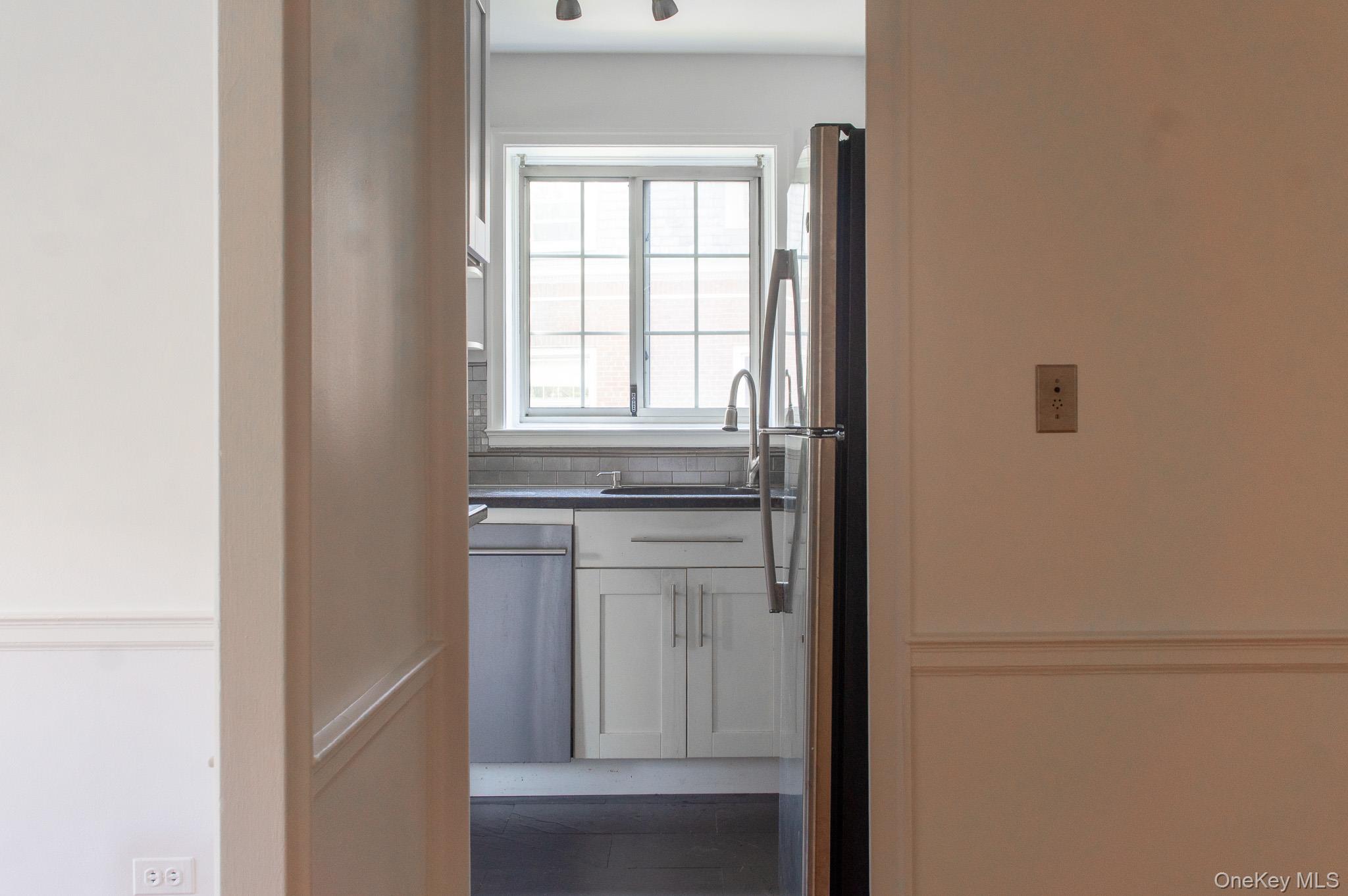 #7 photo, 7 chateaux Circle, Scarsdale , NY 10583