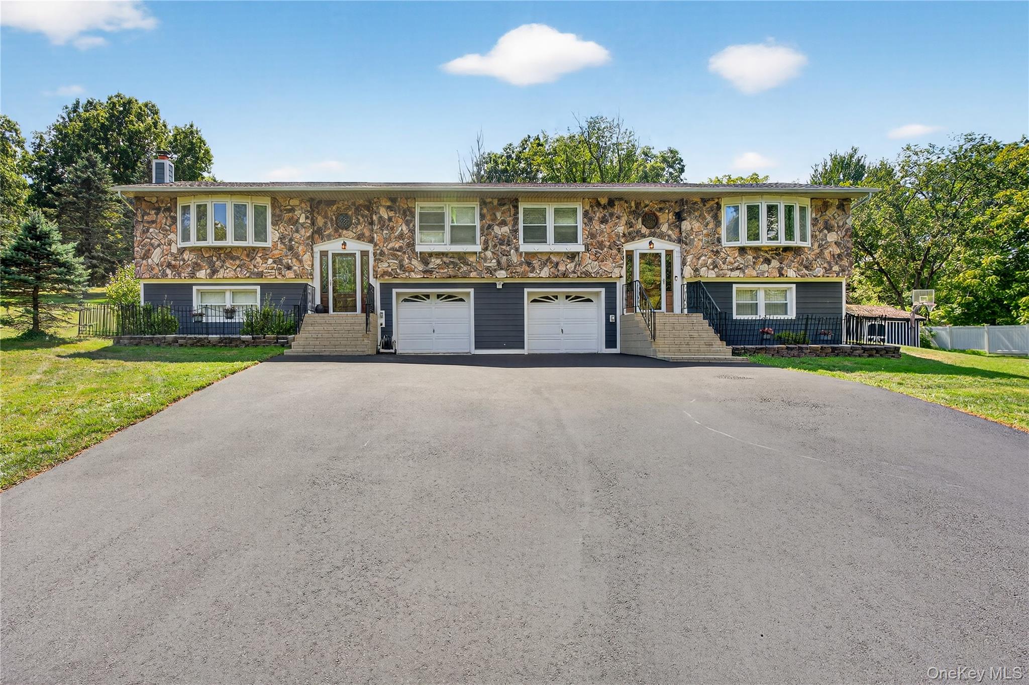 #1 photo, 2 Mockingbird Lane, Washingtonville , NY 10992