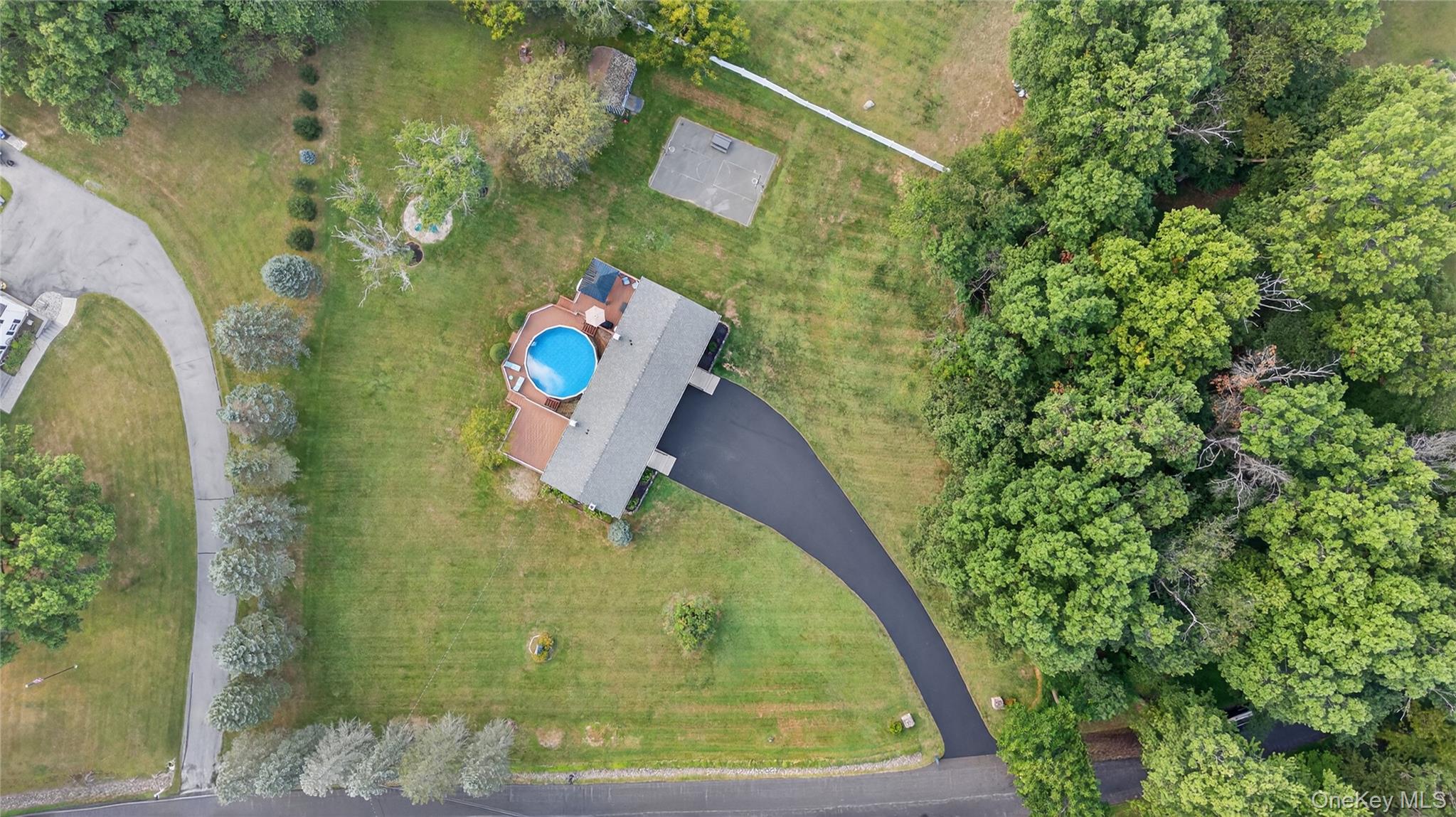 #6 photo, 2 Mockingbird Lane, Washingtonville , NY 10992