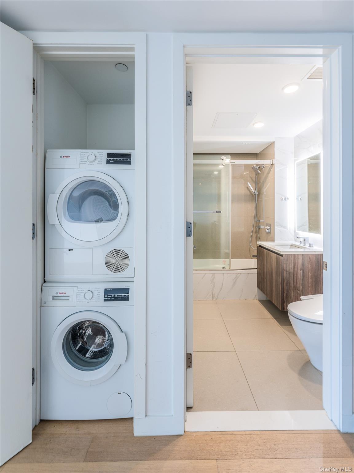 #15 photo, 33-66 Farrington St, クイーンズ区 Flushing , NY 11354