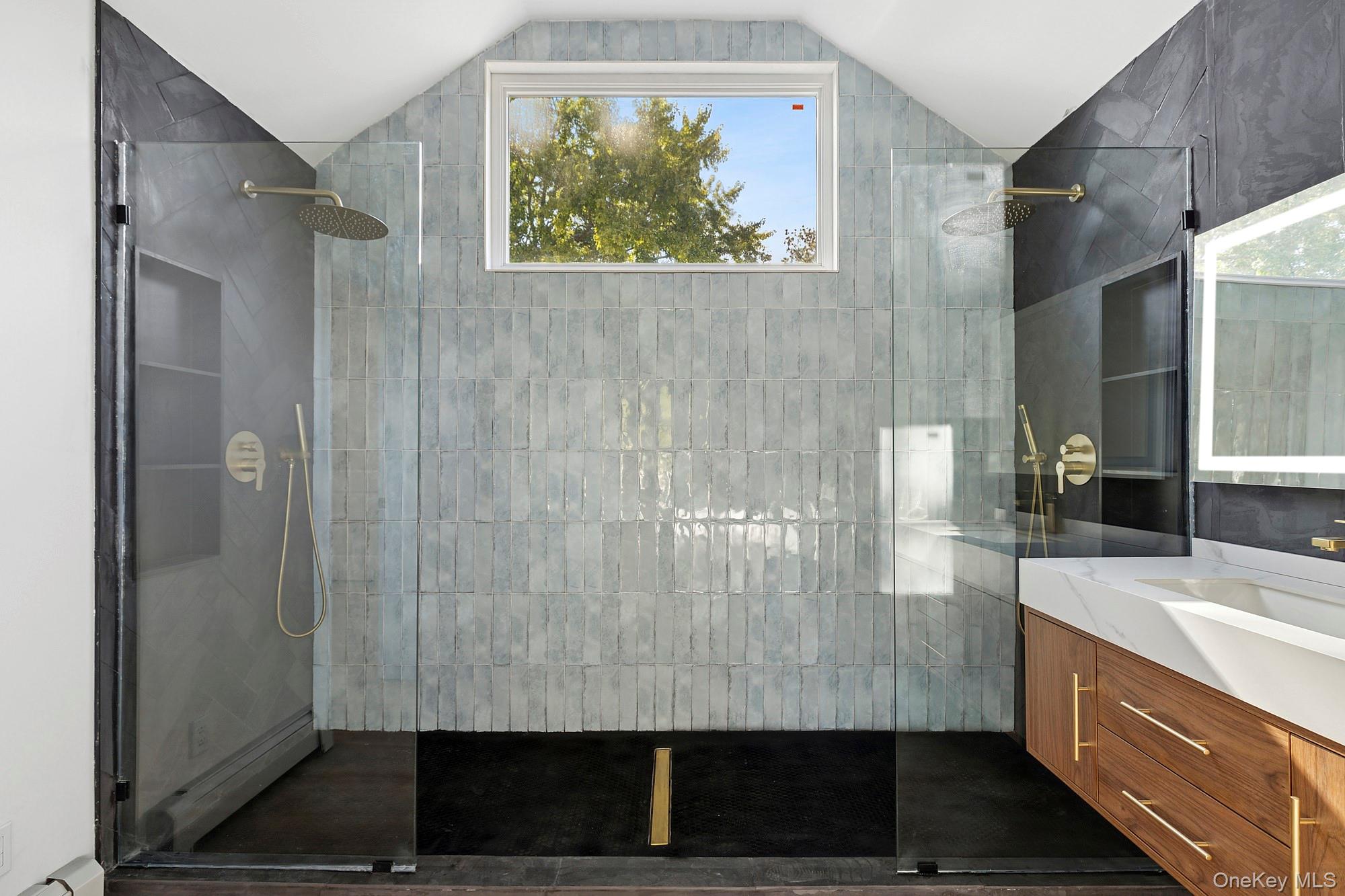 #15 photo, 36 Flintridge Drive, サフォーク郡 Holbrook , NY 11741