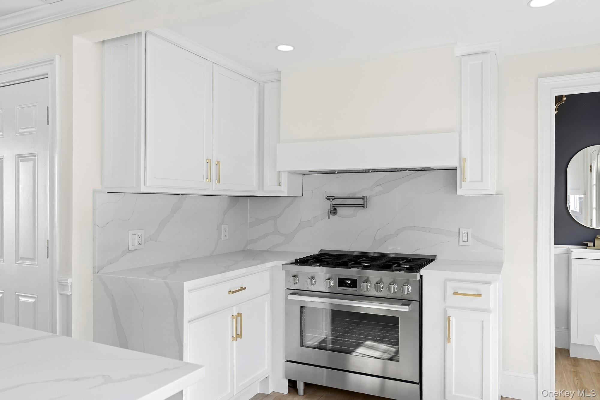 #9 photo, 36 Flintridge Drive, サフォーク郡 Holbrook , NY 11741