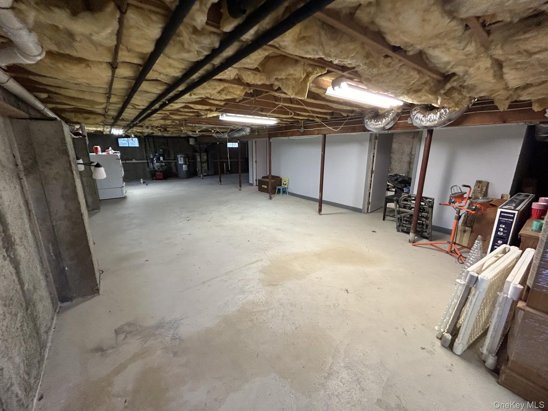 #17 photo, 24 Kimberly Court, サフォーク郡 Baiting Hollow , NY 11933