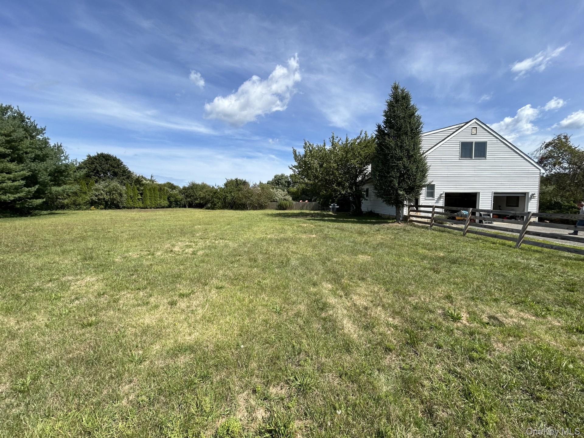 #2 photo, 24 Kimberly Court, サフォーク郡 Baiting Hollow , NY 11933