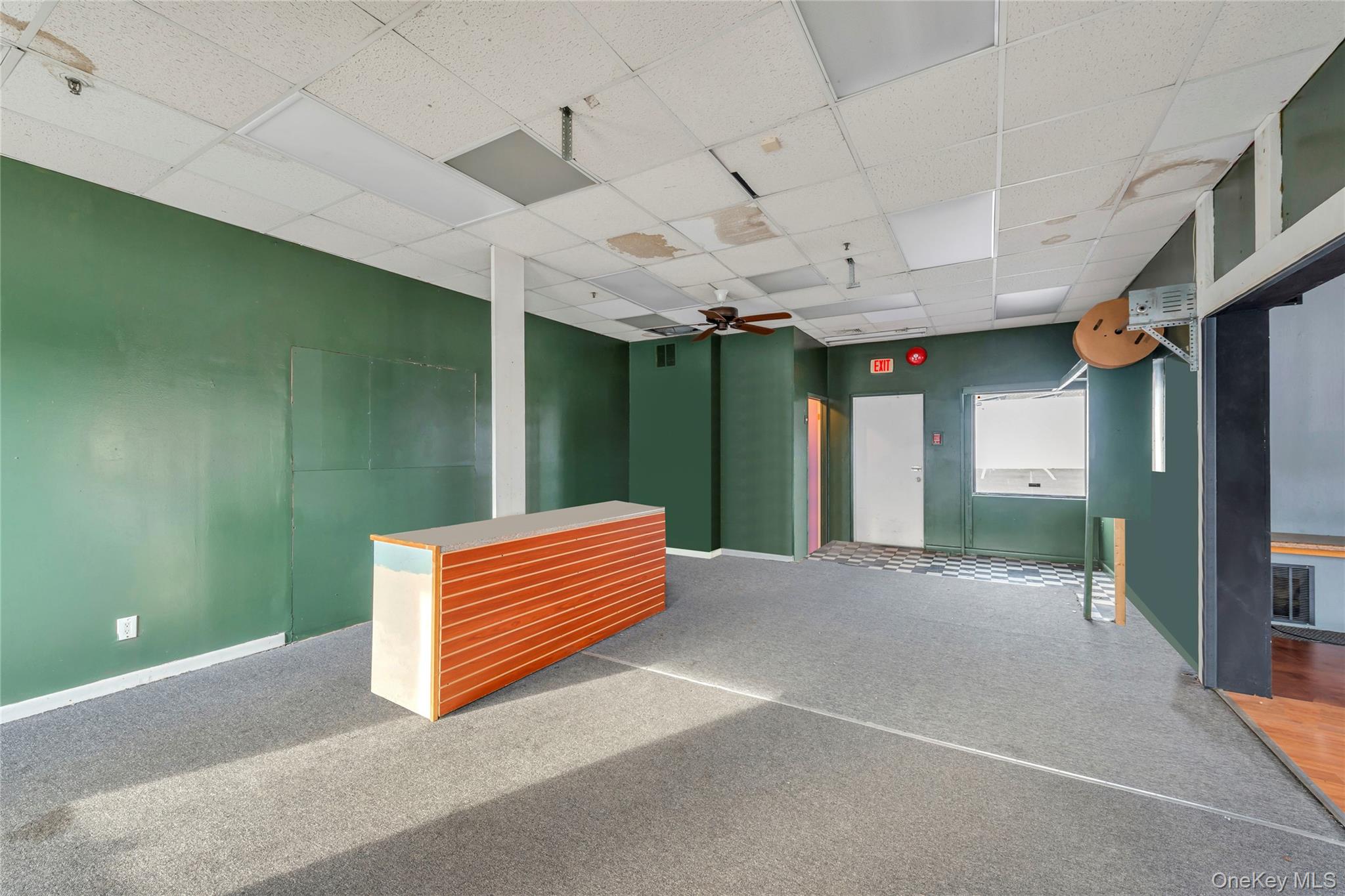 #6 photo, 648 Horseblock Road, サフォーク郡 Farmingville , NY 11738