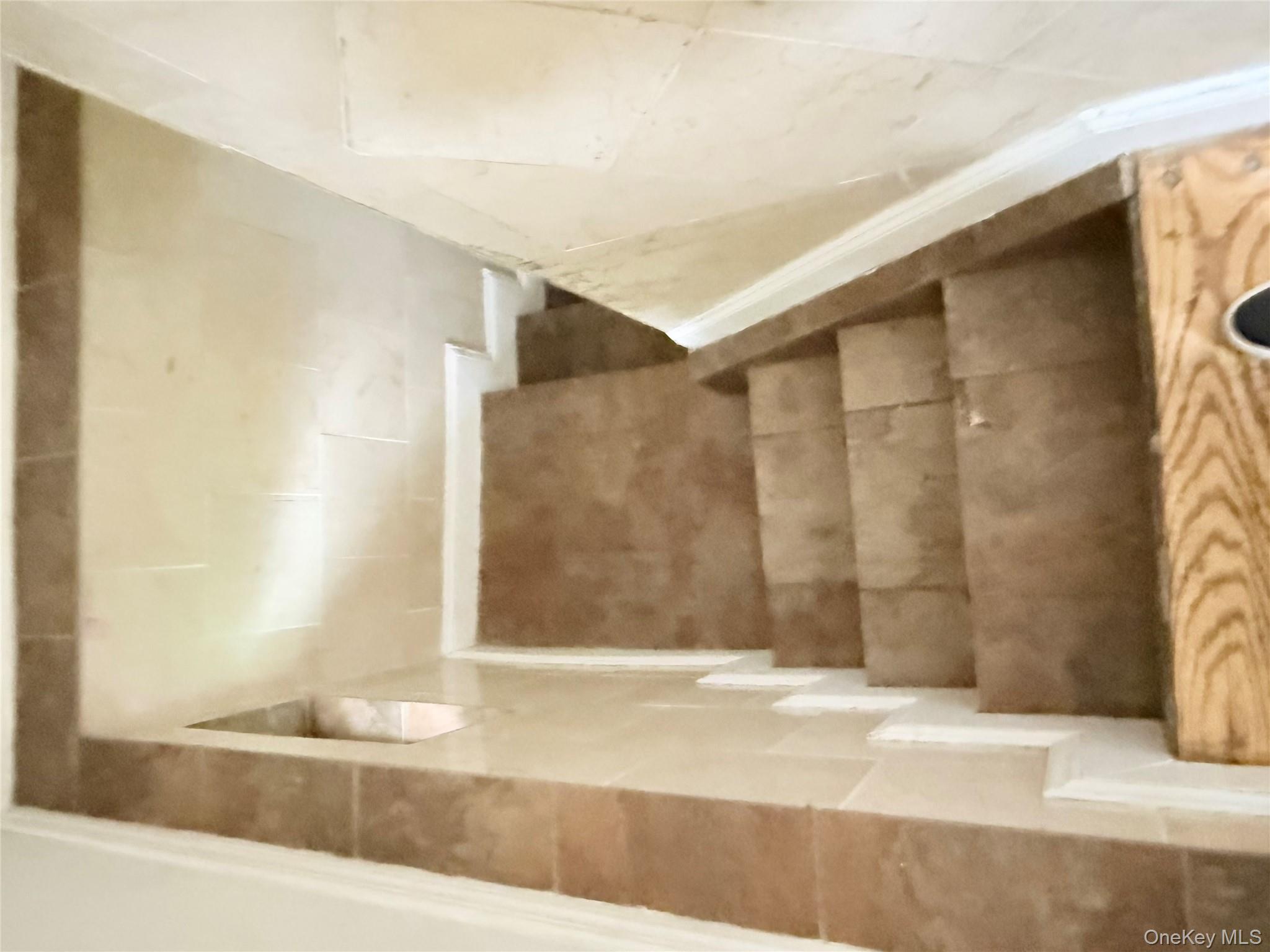 #16 photo, 210 Dartmouth Street, ナッソー郡 Hempstead , NY 11550