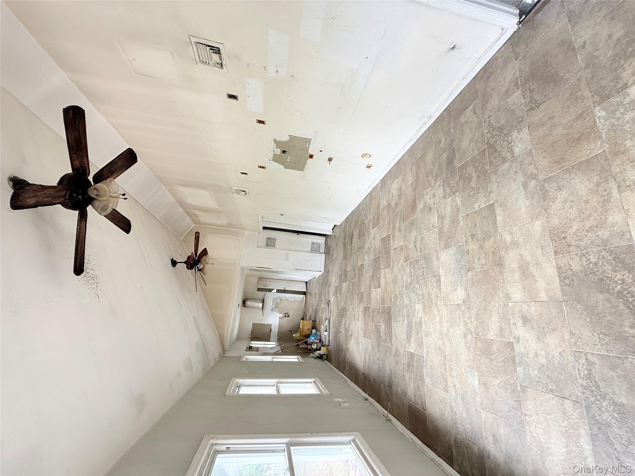 #7 photo, 210 Dartmouth Street, ナッソー郡 Hempstead , NY 11550