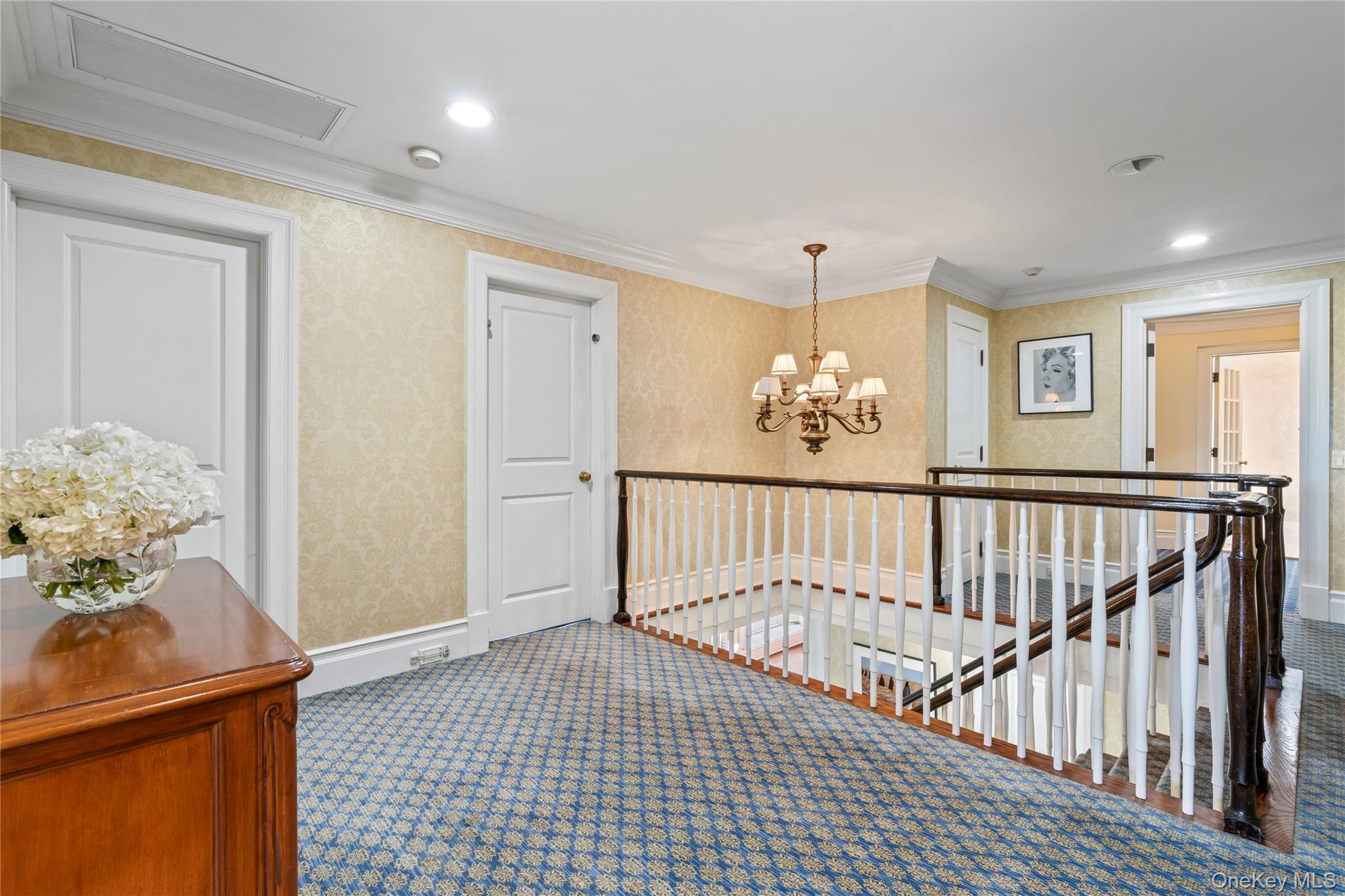 #18 photo, 25 Montrose Court, ナッソー郡 Roslyn Harbor , NY 11576