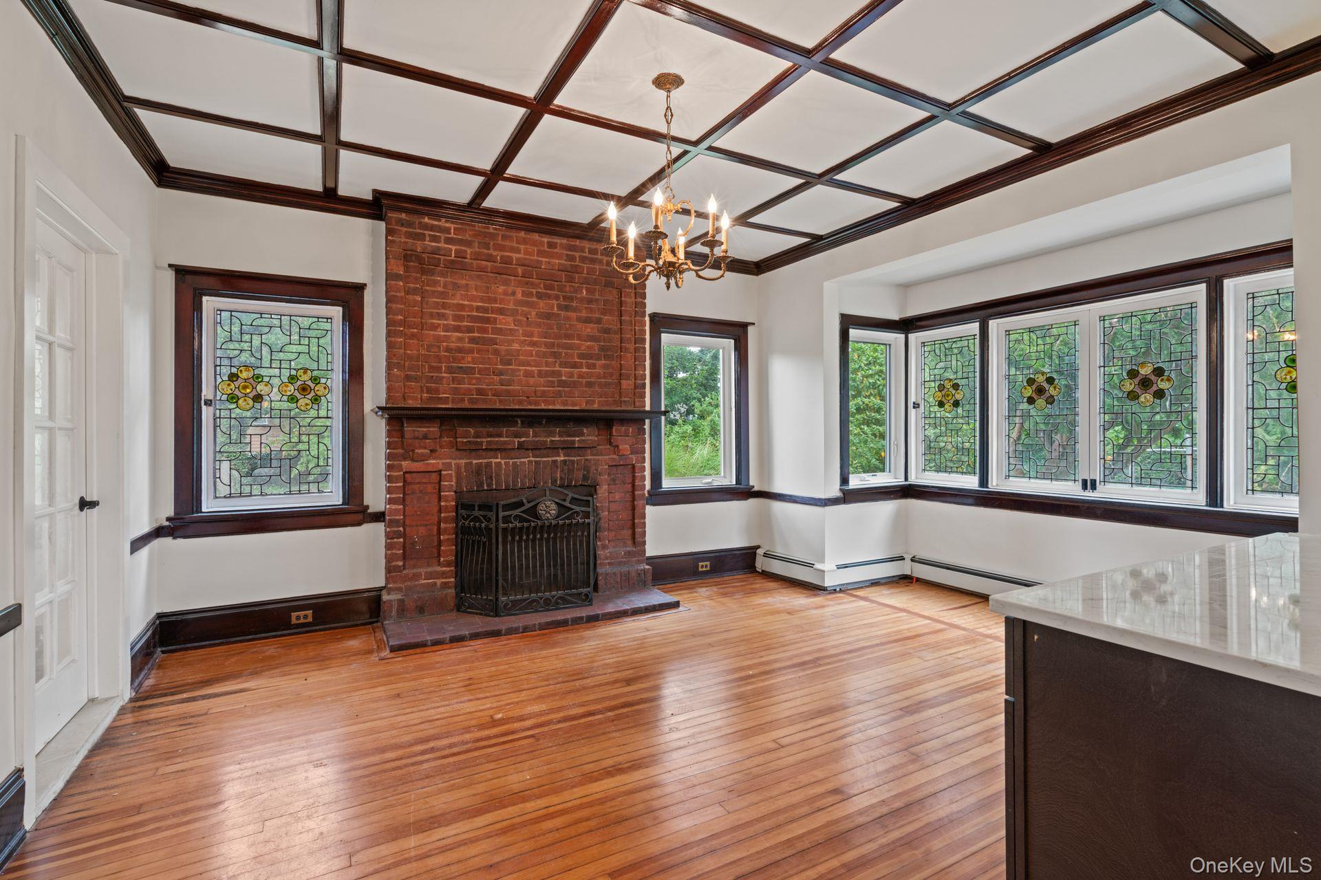 #13 photo, 30 Bryce Avenue, ナッソー郡 Glen Cove , NY 11542