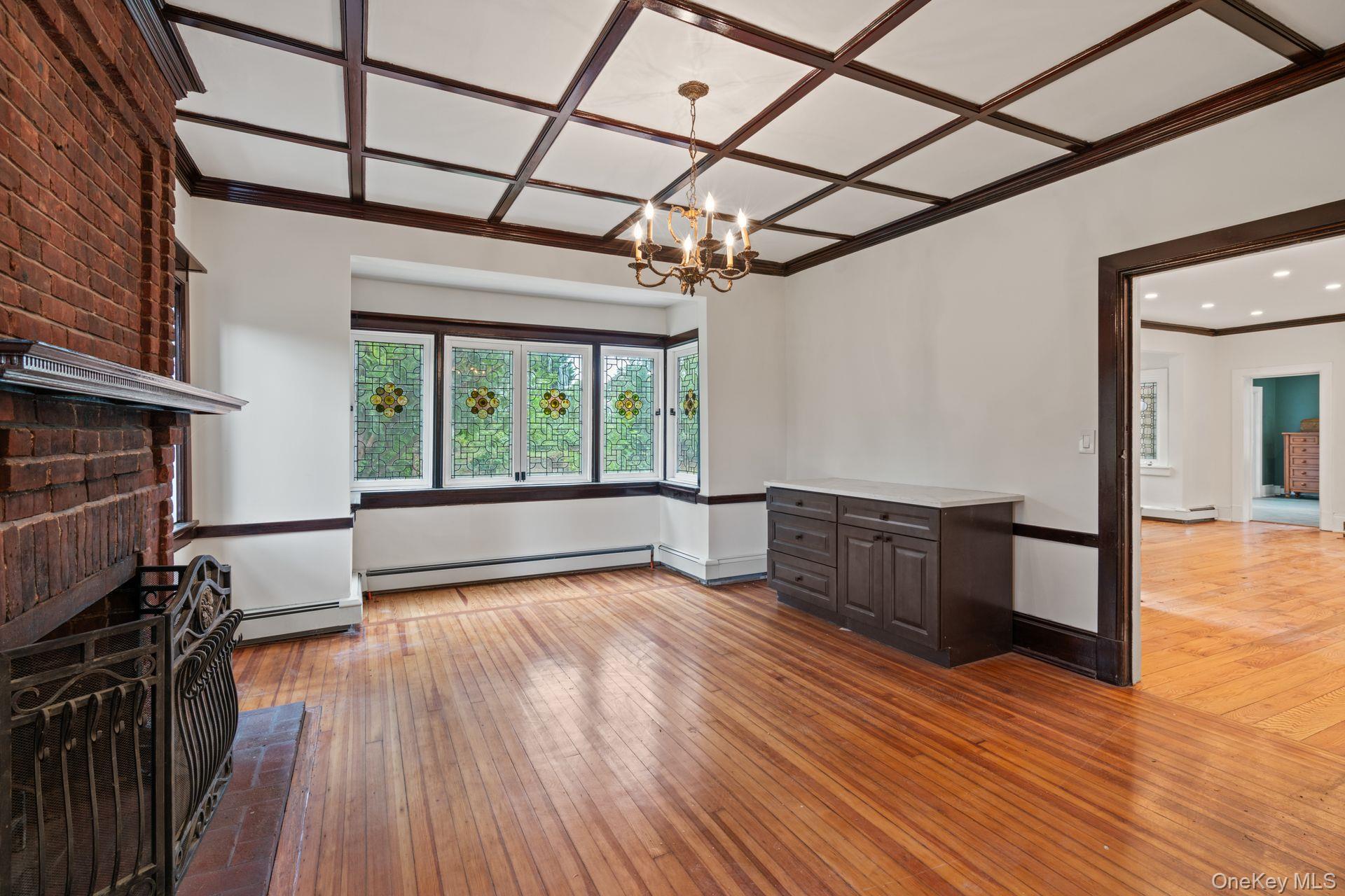 #14 photo, 30 Bryce Avenue, ナッソー郡 Glen Cove , NY 11542