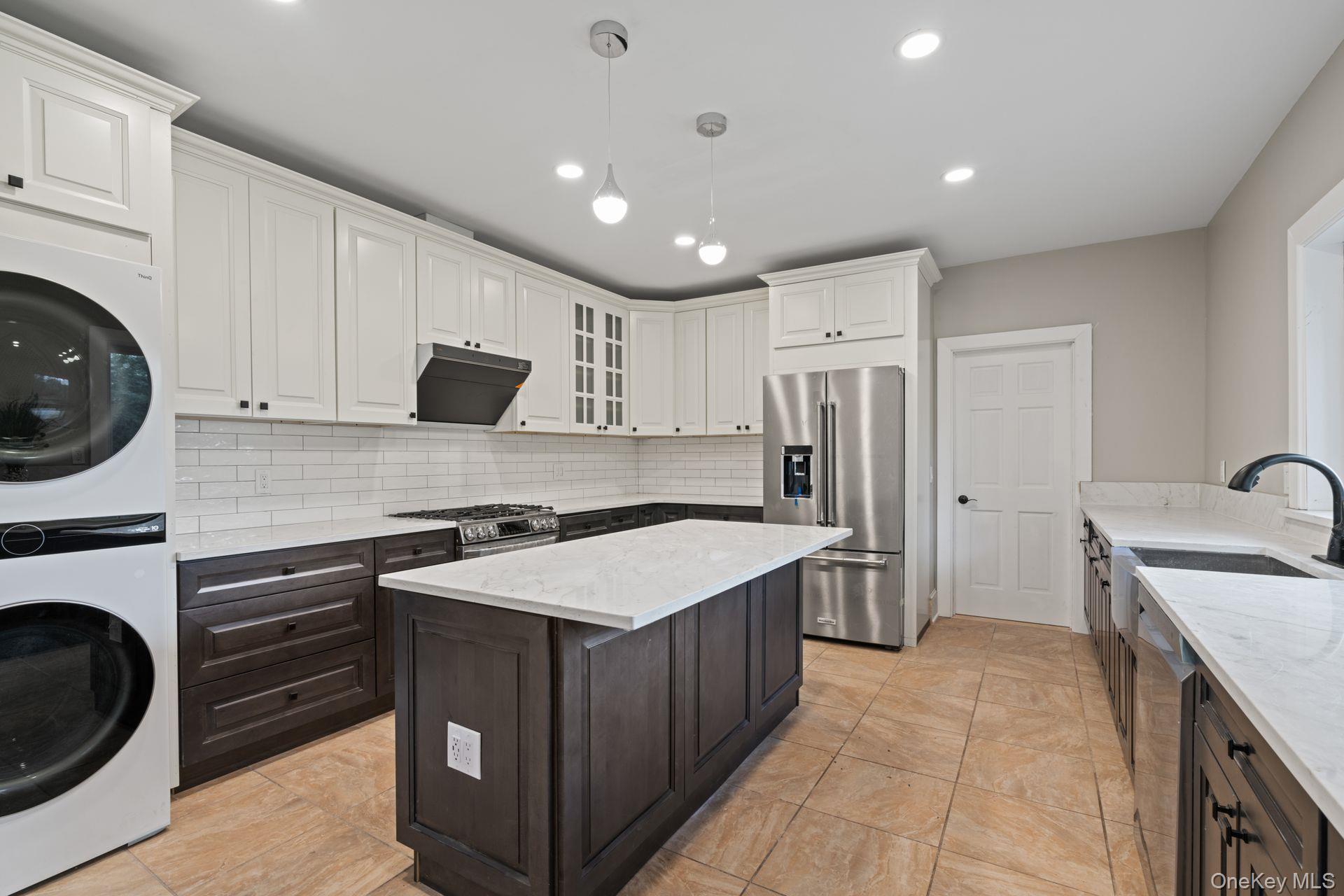 #16 photo, 30 Bryce Avenue, ナッソー郡 Glen Cove , NY 11542