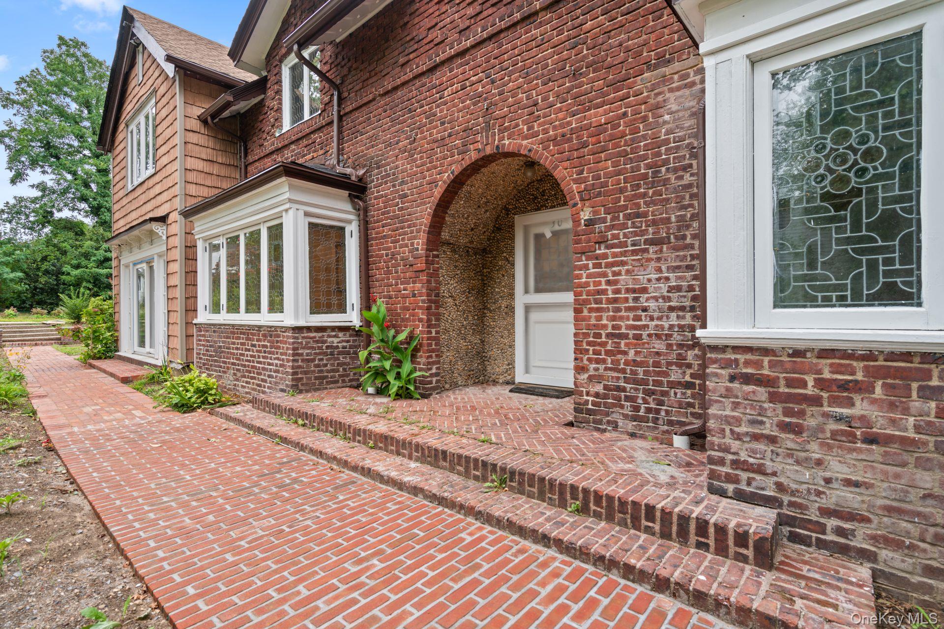 #4 photo, 30 Bryce Avenue, ナッソー郡 Glen Cove , NY 11542