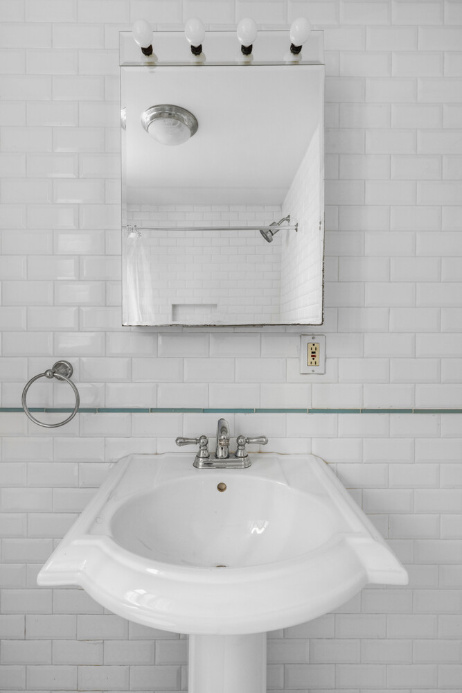 #14 photo, 149 AVE C, マンハッタン East Village , NY 10009