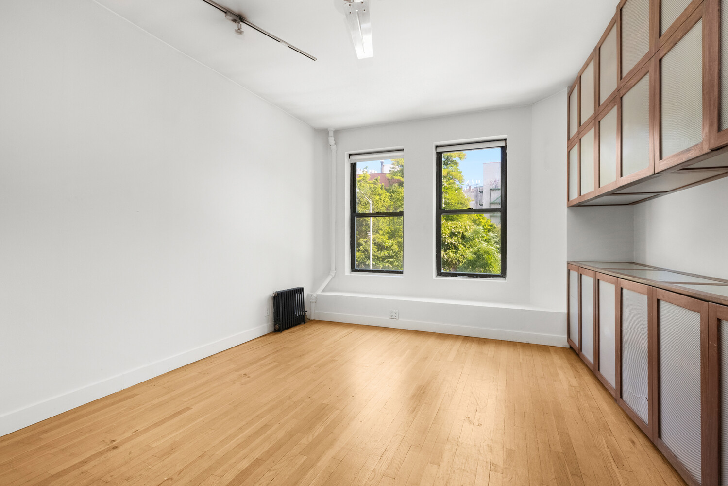 #4 photo, 149 AVE C, マンハッタン East Village , NY 10009