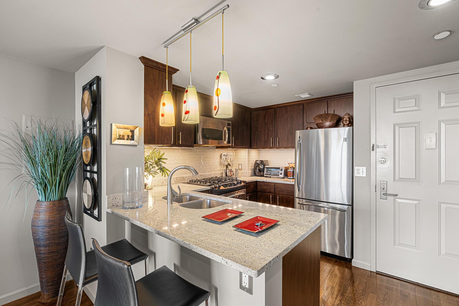 #5 photo, 116-24 GROSVENOR Lane, クイーンズ区 Kew Gardens , NY 11418