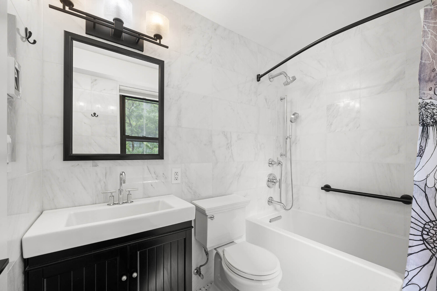 #8 photo, 1065 PARK Avenue, マンハッタン Carnegie Hill , NY 10128