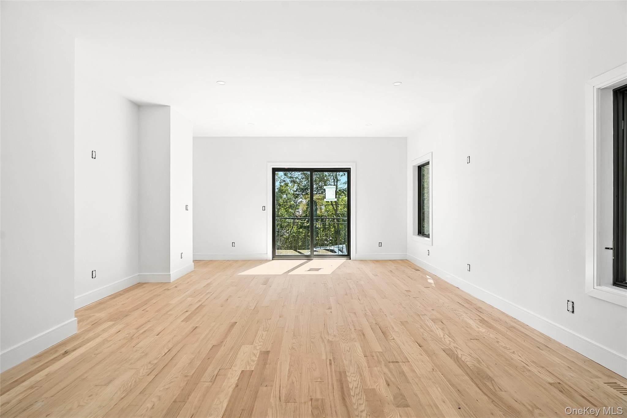 #12 photo, 64 1/2 Exchange Place, Port Chester , NY 10573