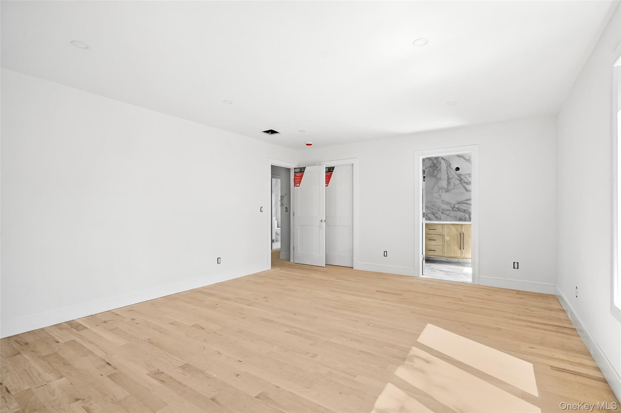 #14 photo, 64 1/2 Exchange Place, Port Chester , NY 10573