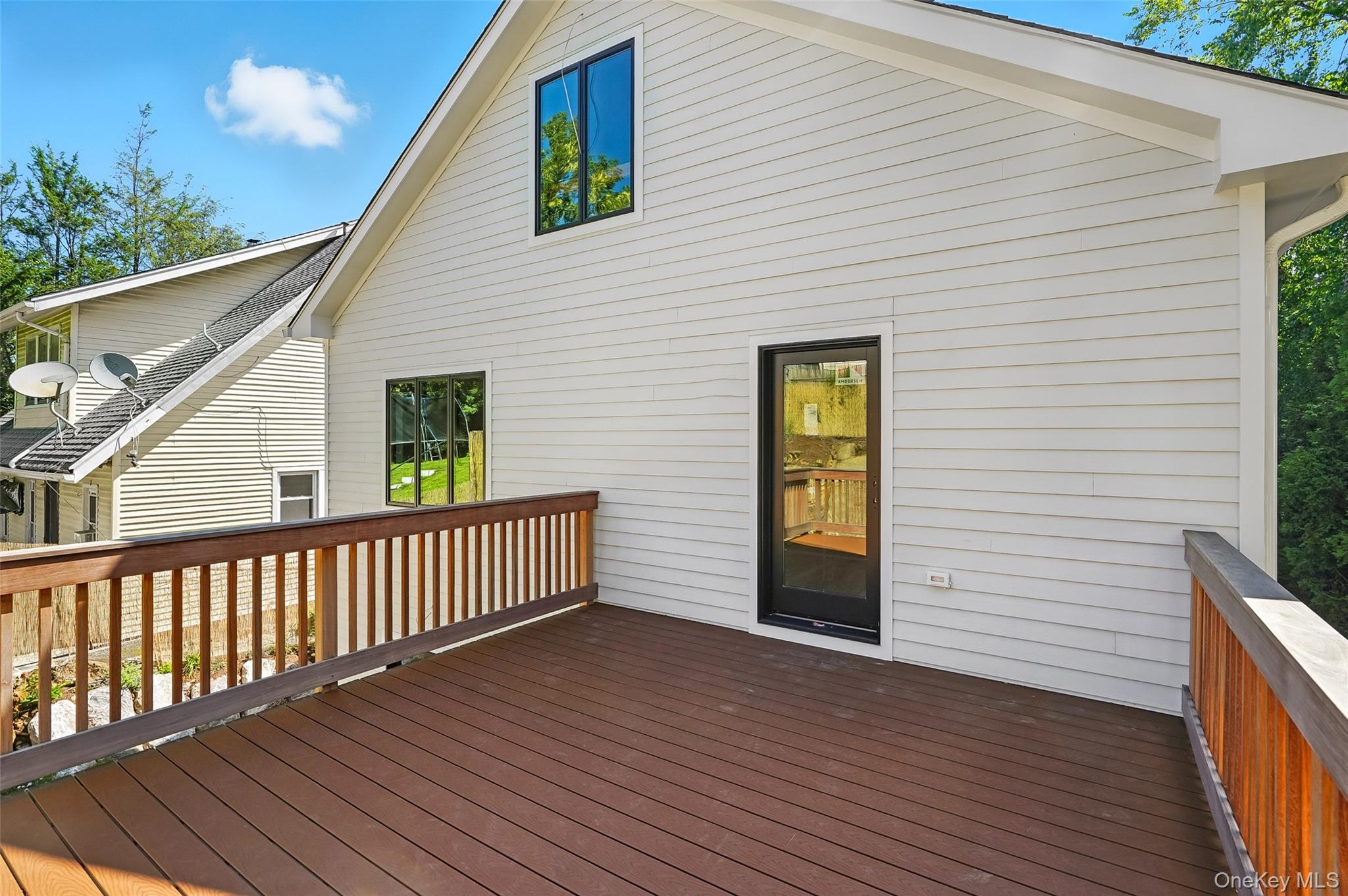 #18 photo, 64 1/2 Exchange Place, Port Chester , NY 10573