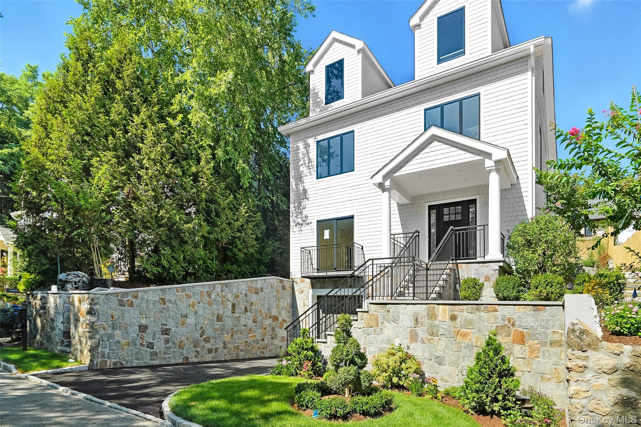 #3 photo, 64 1/2 Exchange Place, Port Chester , NY 10573