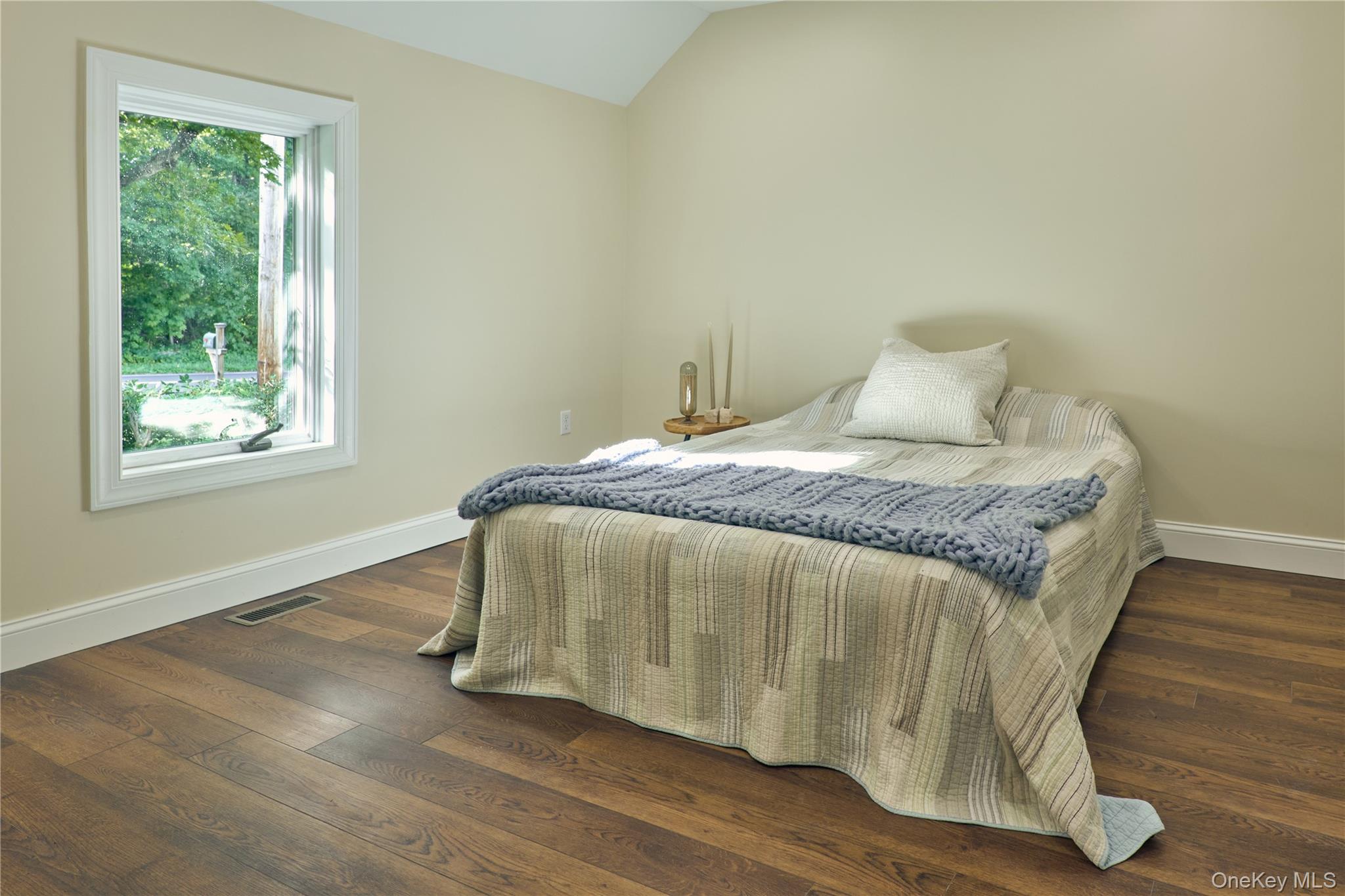 #10 photo, 536 River Road, Rhinebeck , NY 12572