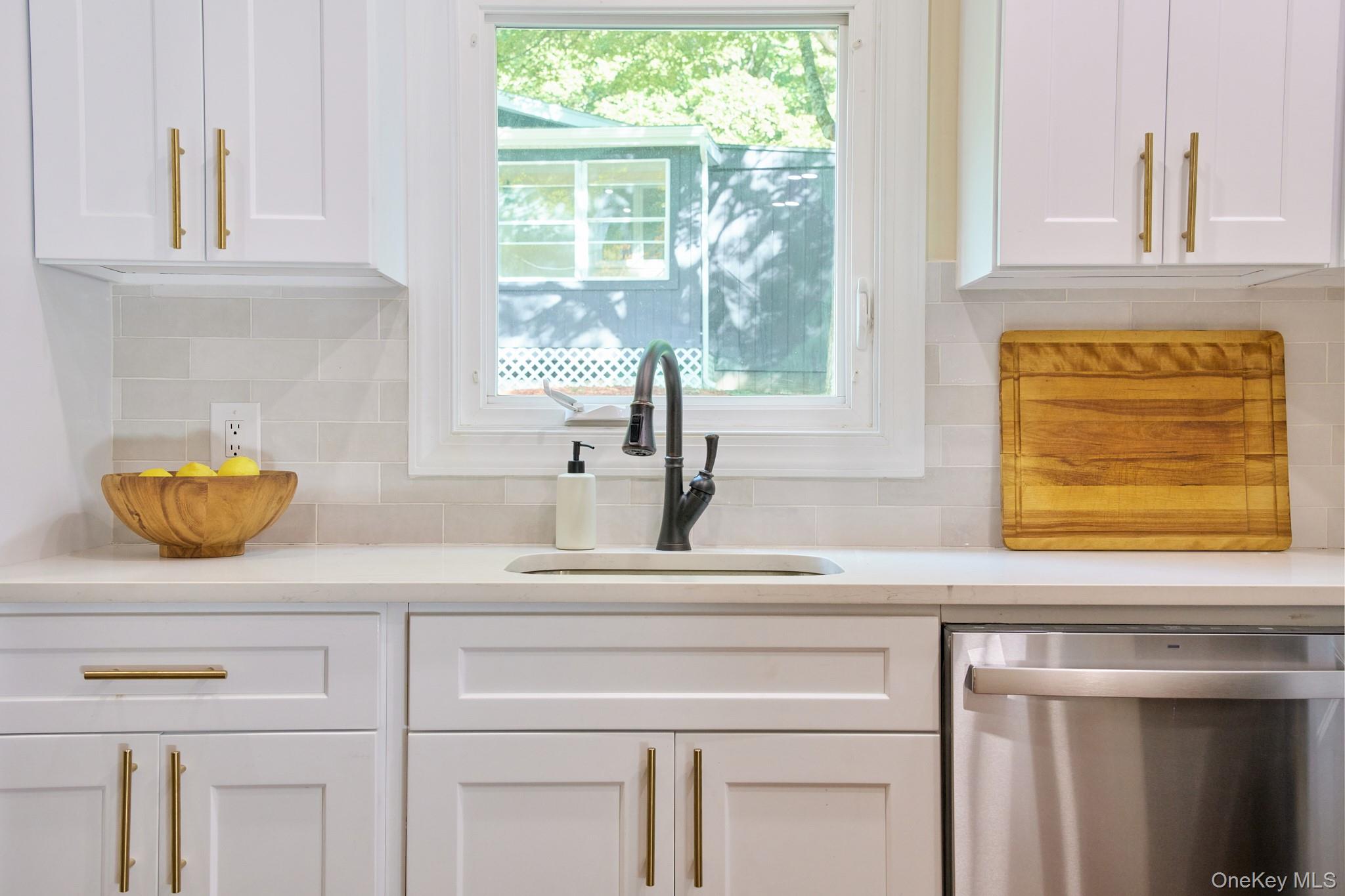 #8 photo, 536 River Road, Rhinebeck , NY 12572