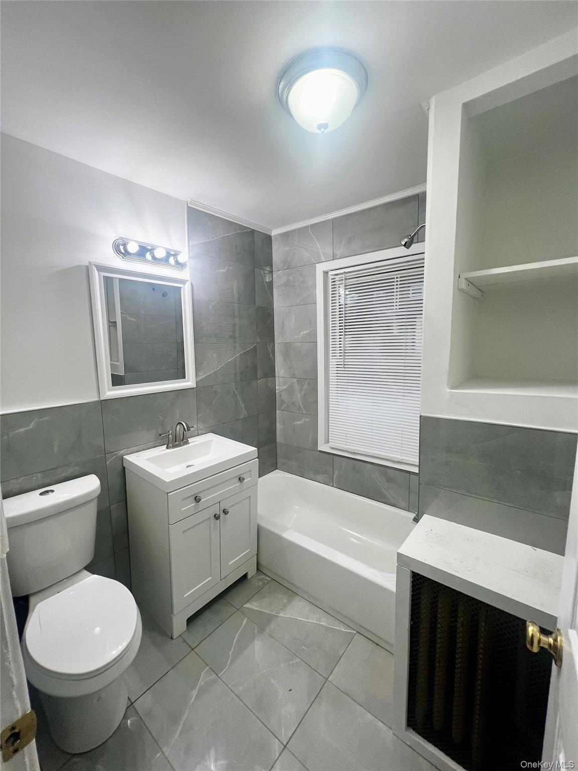 #4 photo, 3922 Dyre Avenue, ブロンクス区 Bronx , NY 10466