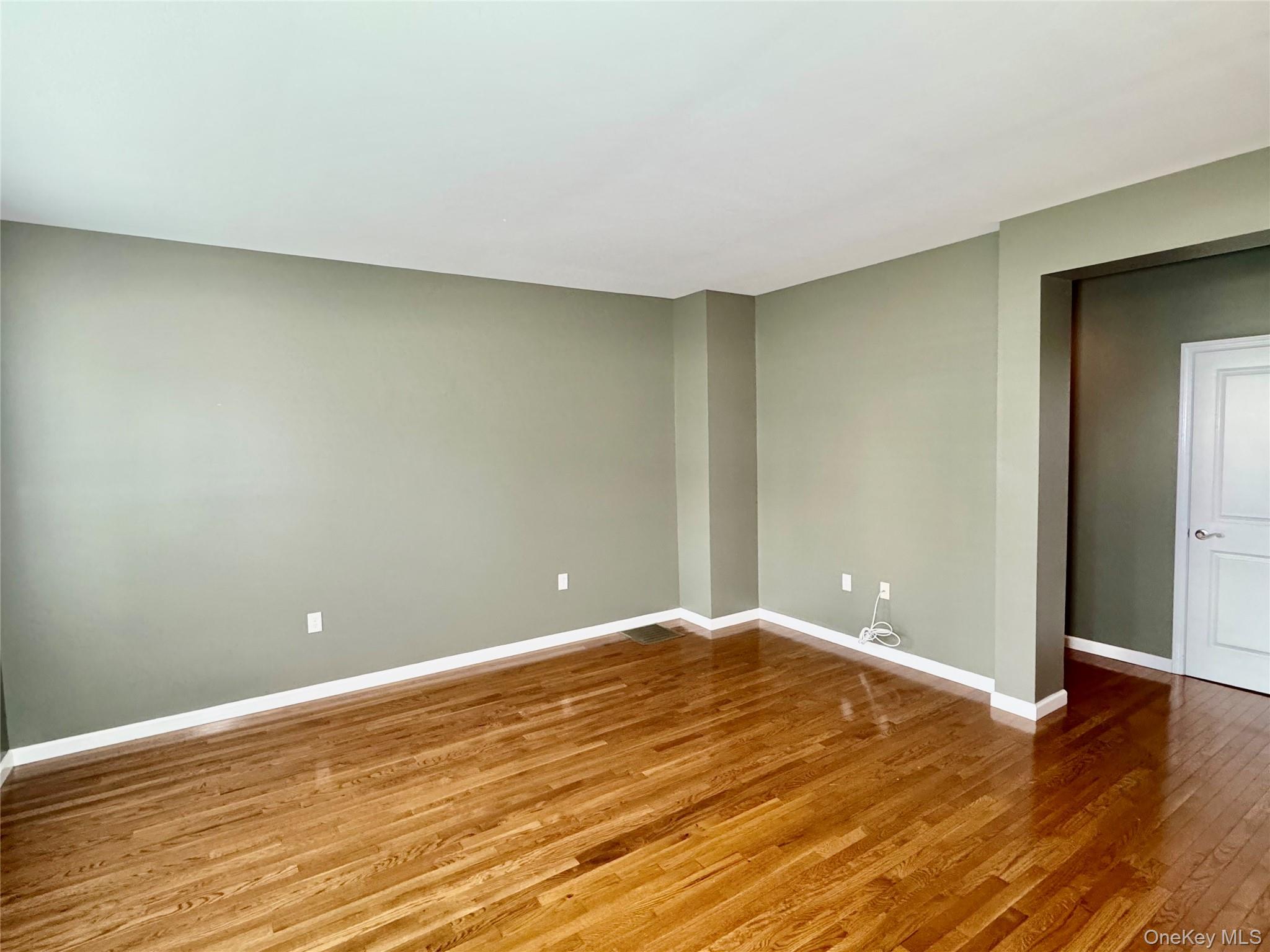 #6 photo, 19 Highrose Ridge Way, Middletown , NY 10940