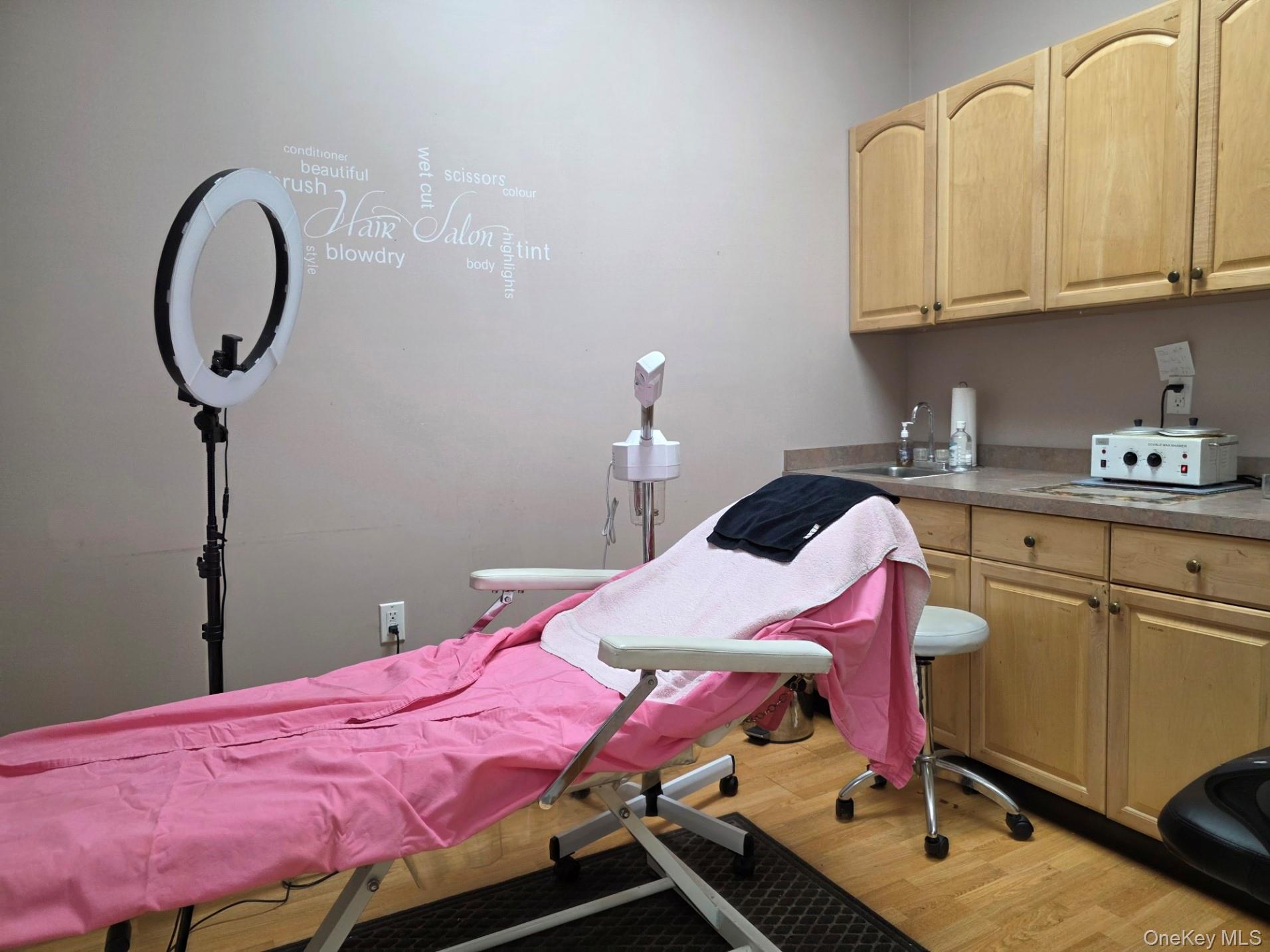 #8 photo, 2920 US Route 6, Slate Hill , NY 10973