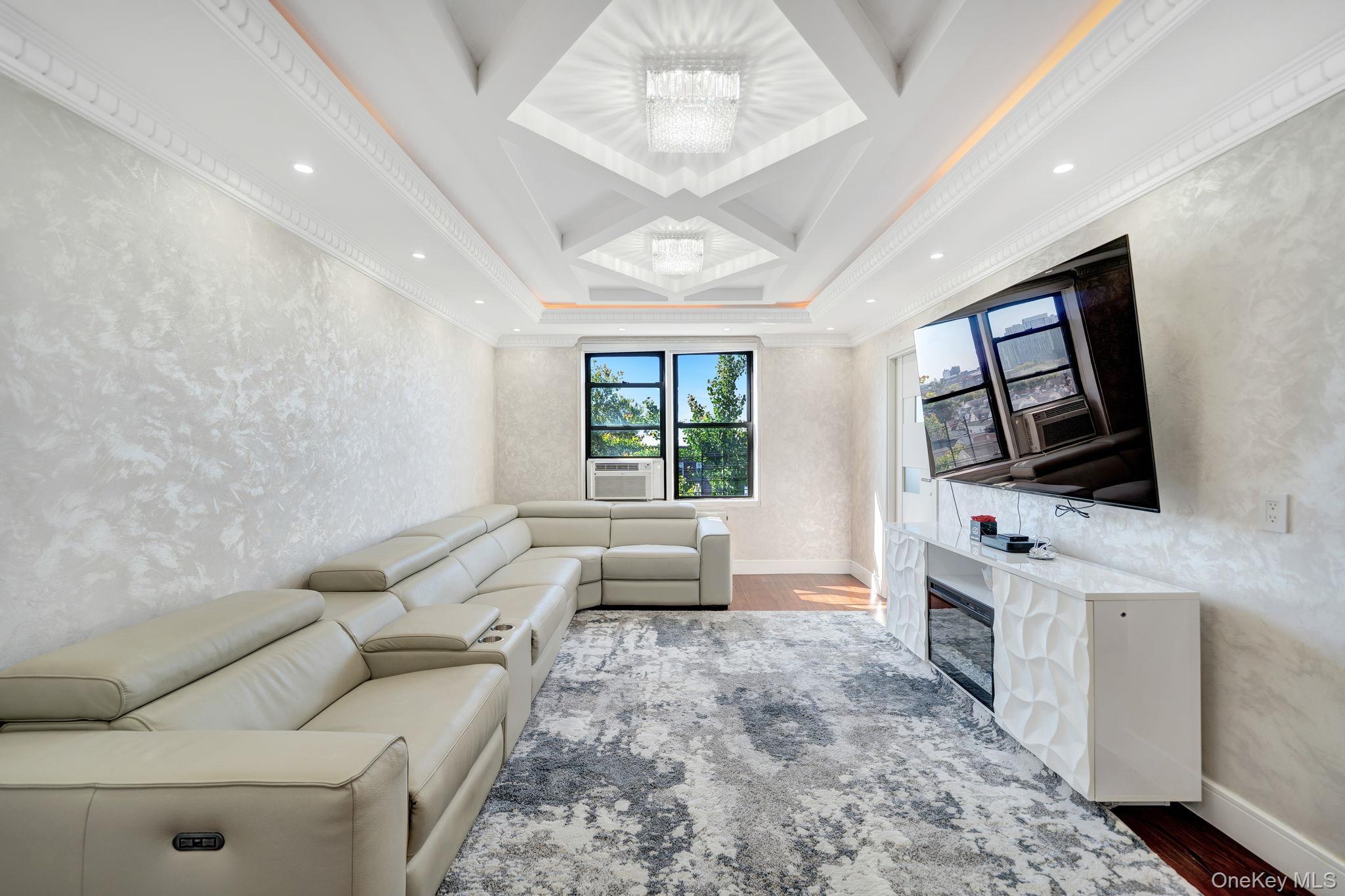 #14 photo, 139-21 85th Drive, クイーンズ区 Briarwood , NY 11435